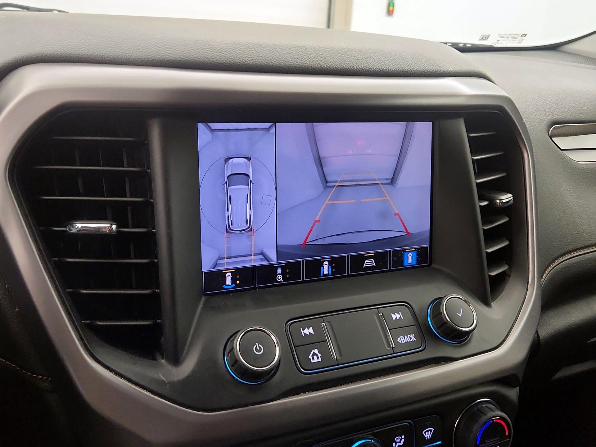 Thumbnail: 2022 GMC Acadia - 14