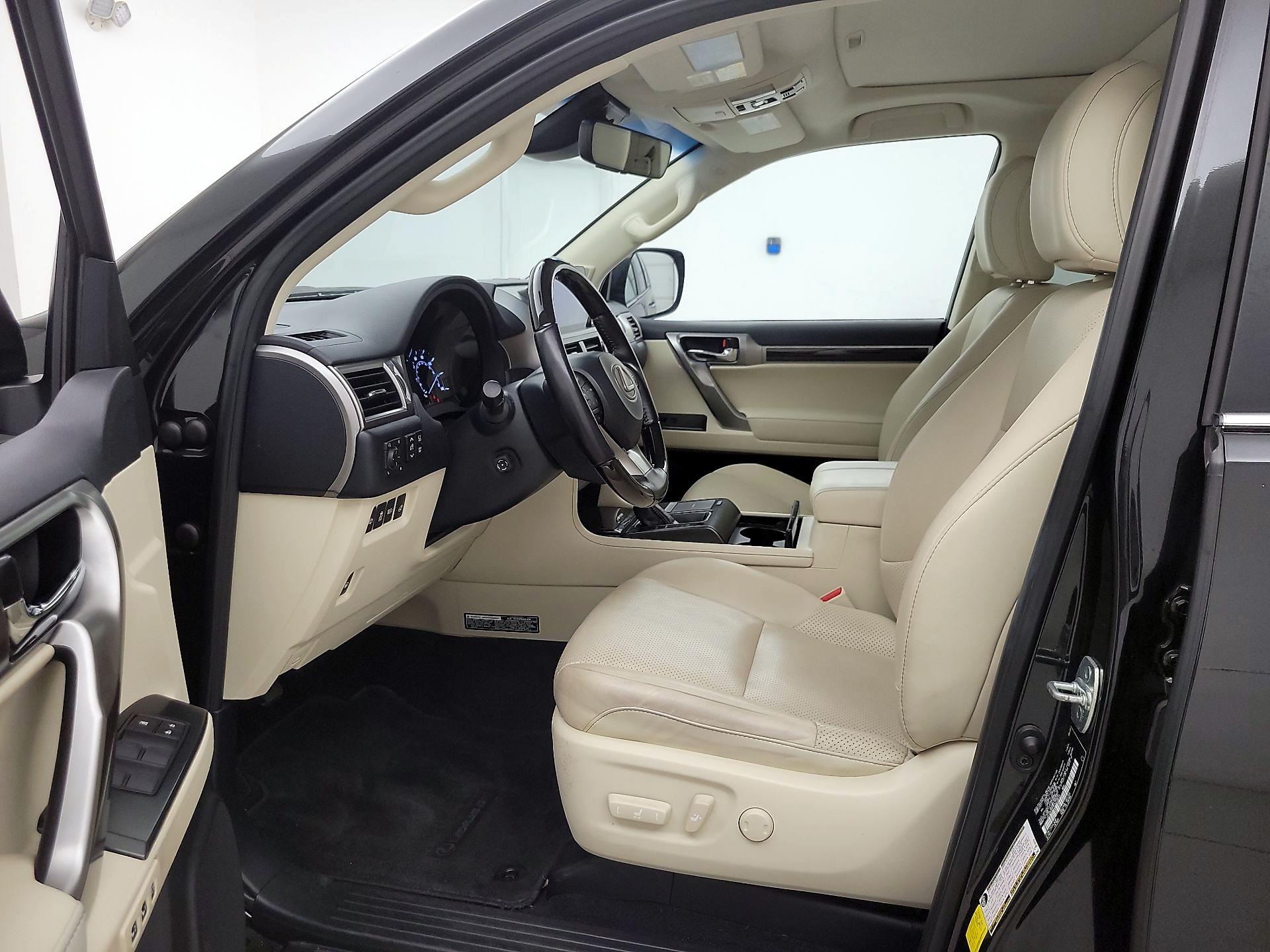 Thumbnail: 2023 Lexus GX - 11