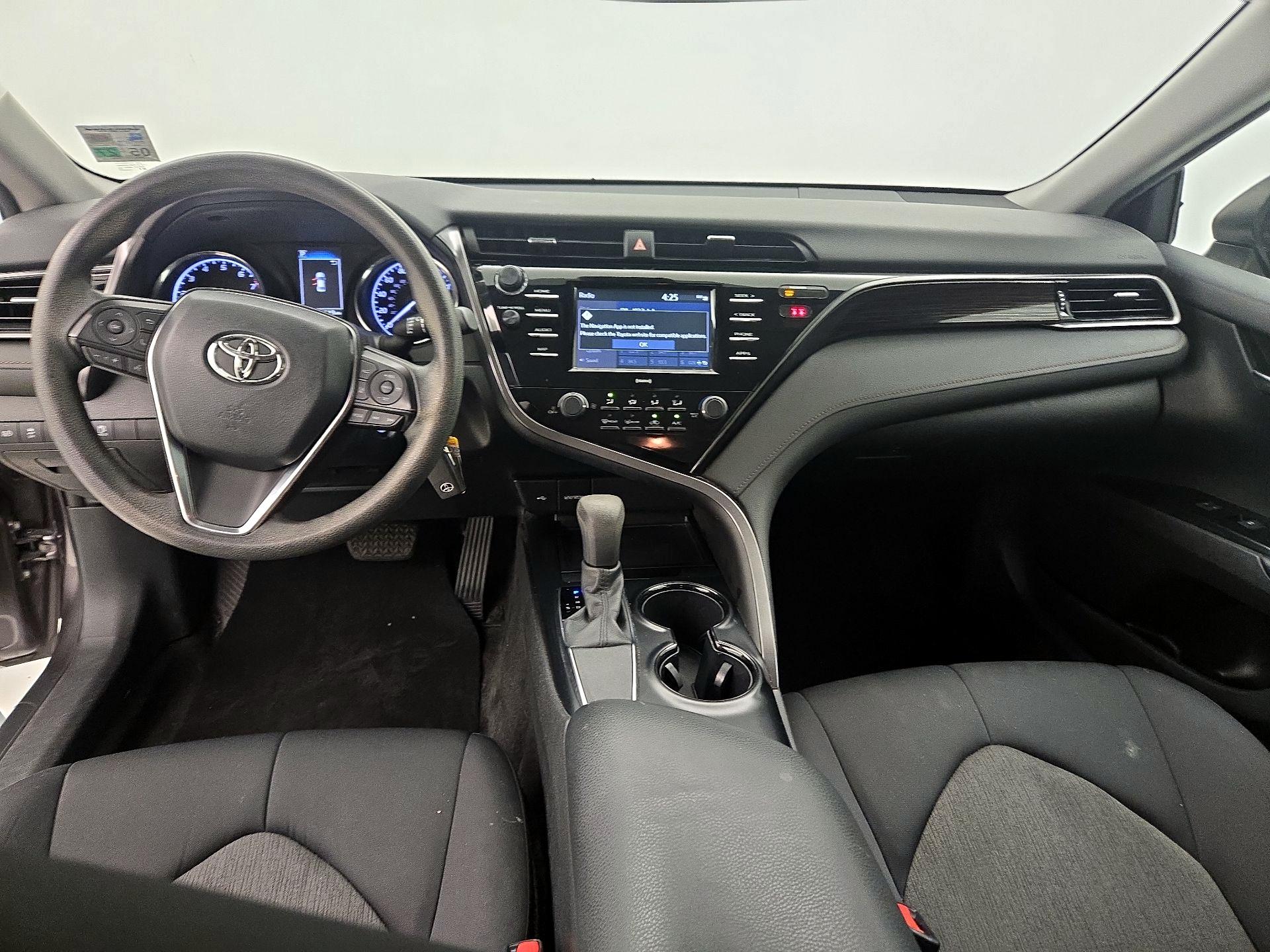 Thumbnail: 2020 Toyota Camry - 9