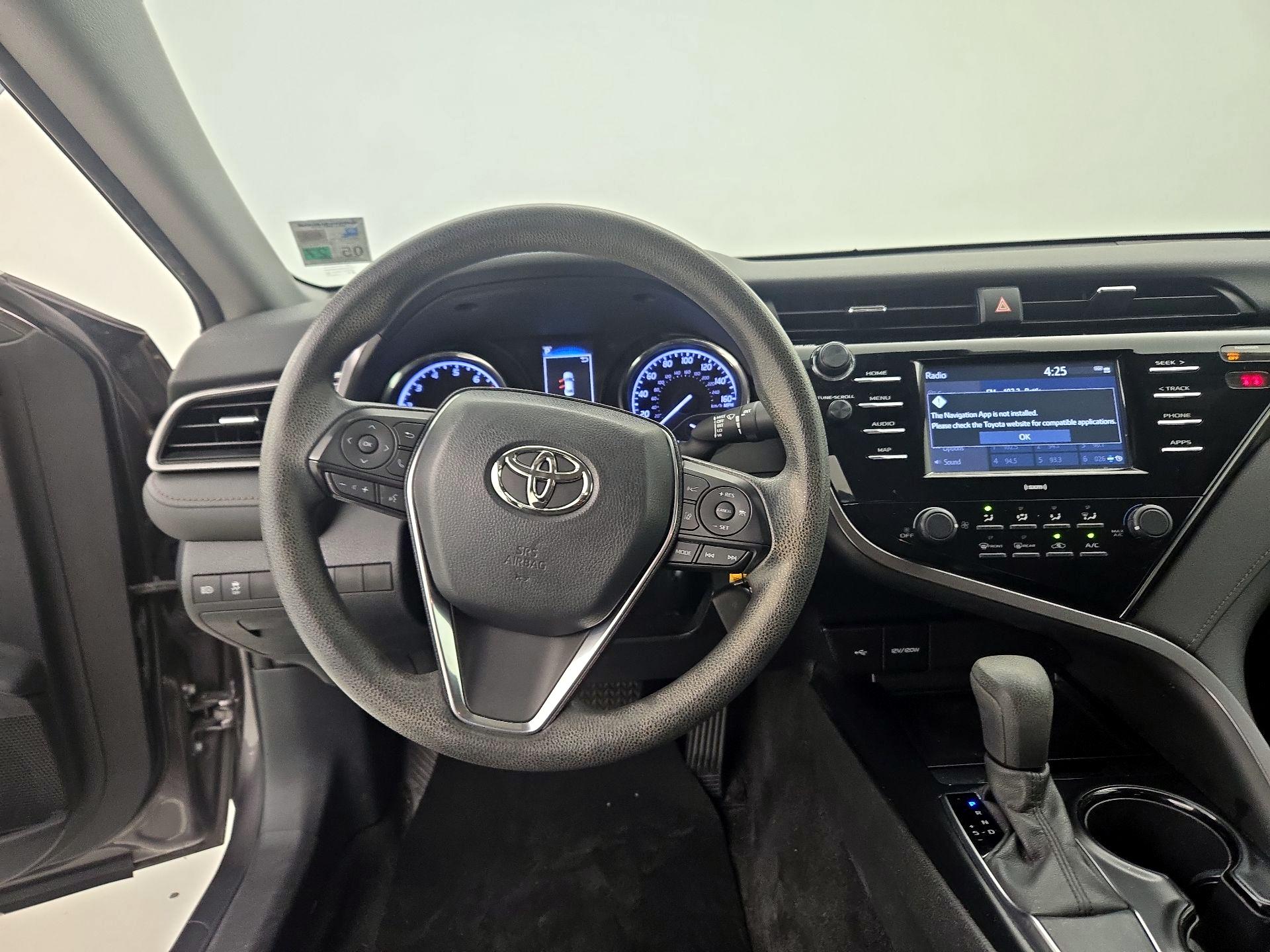 Thumbnail: 2020 Toyota Camry - 10
