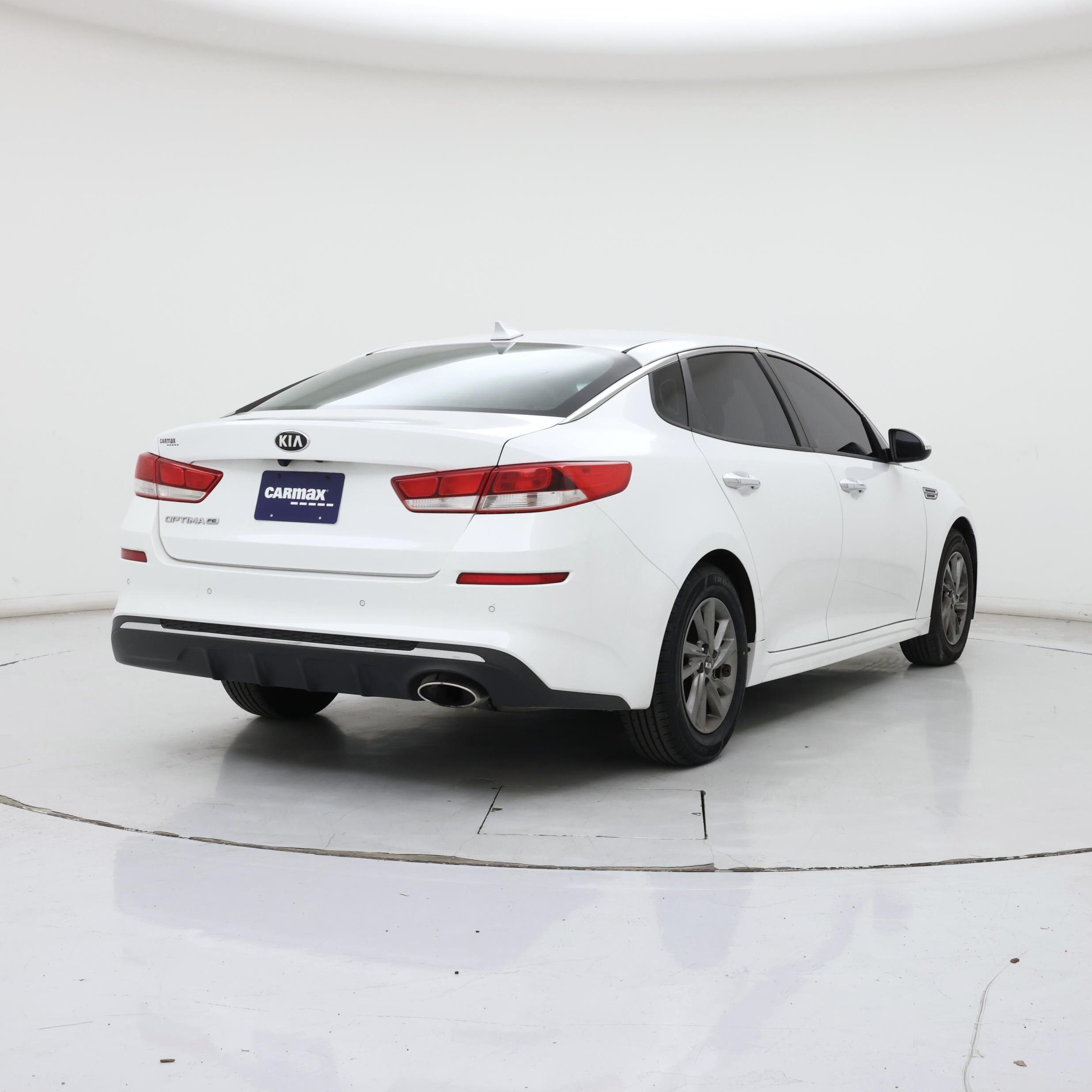 Thumbnail: 2020 Kia Optima - 8