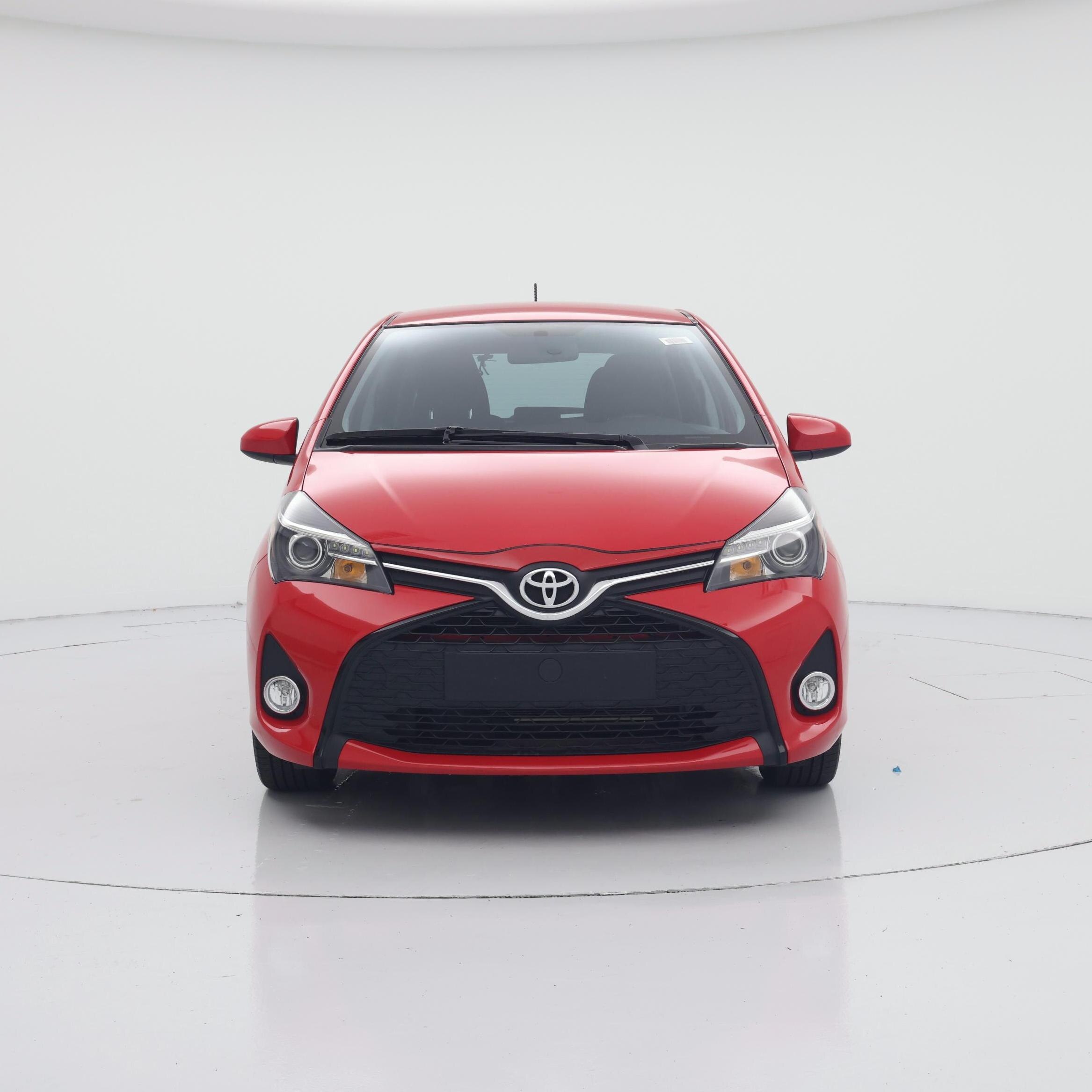 Thumbnail: 2015 Toyota Yaris - 5
