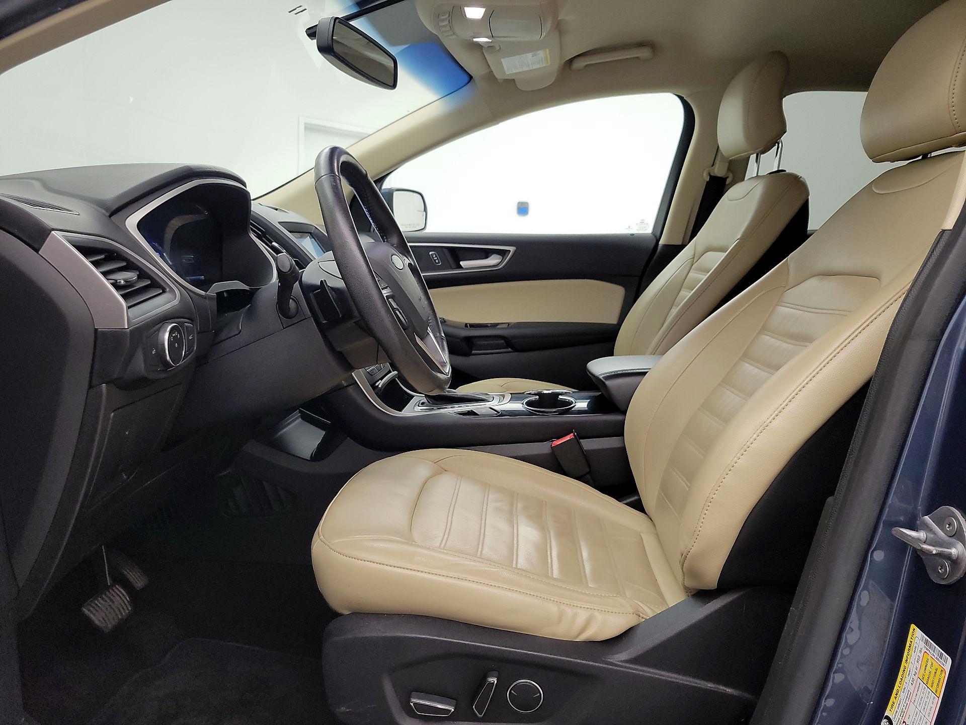 Thumbnail: 2018 Ford Edge - 11