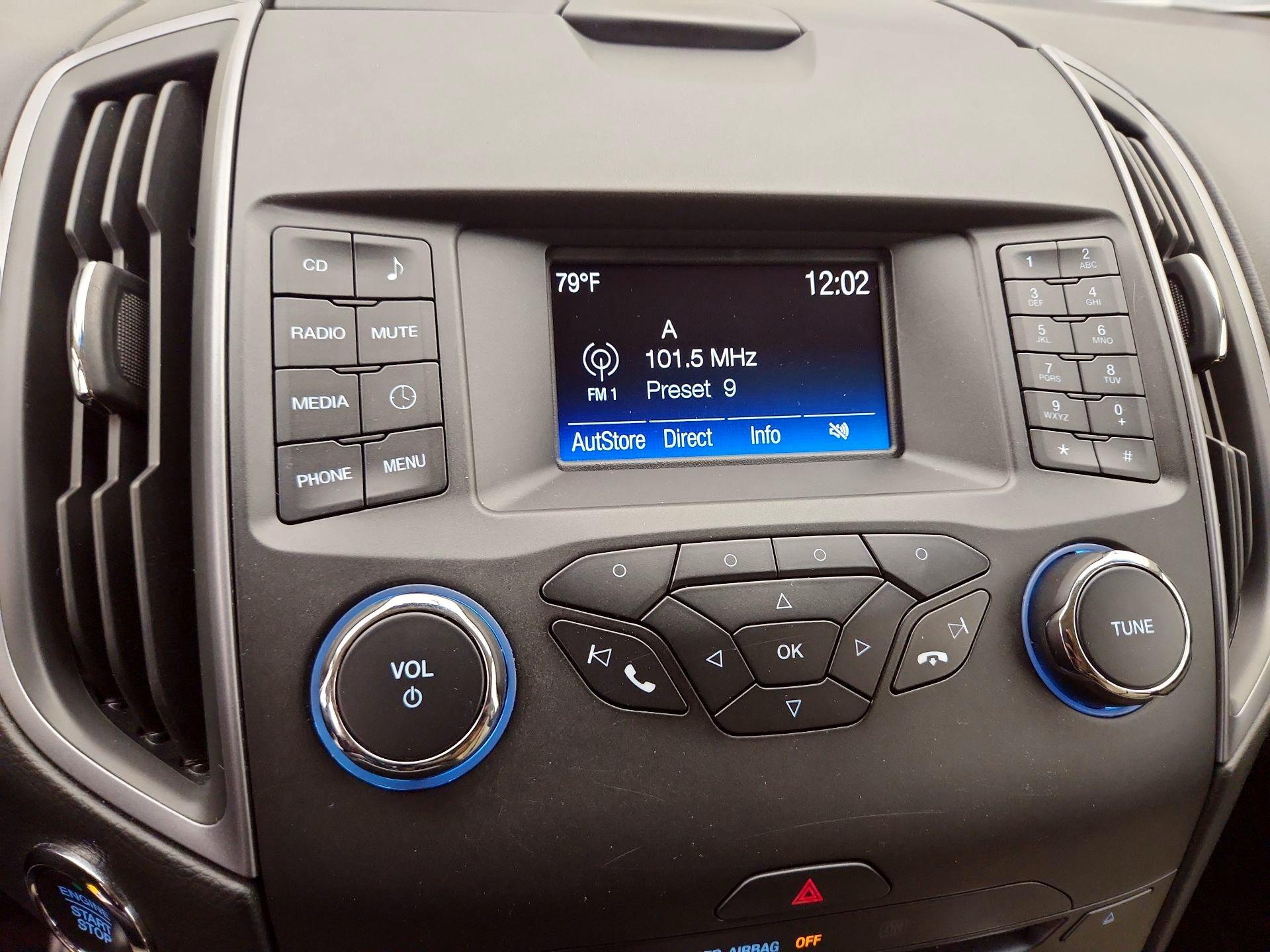 Thumbnail: 2018 Ford Edge - 15