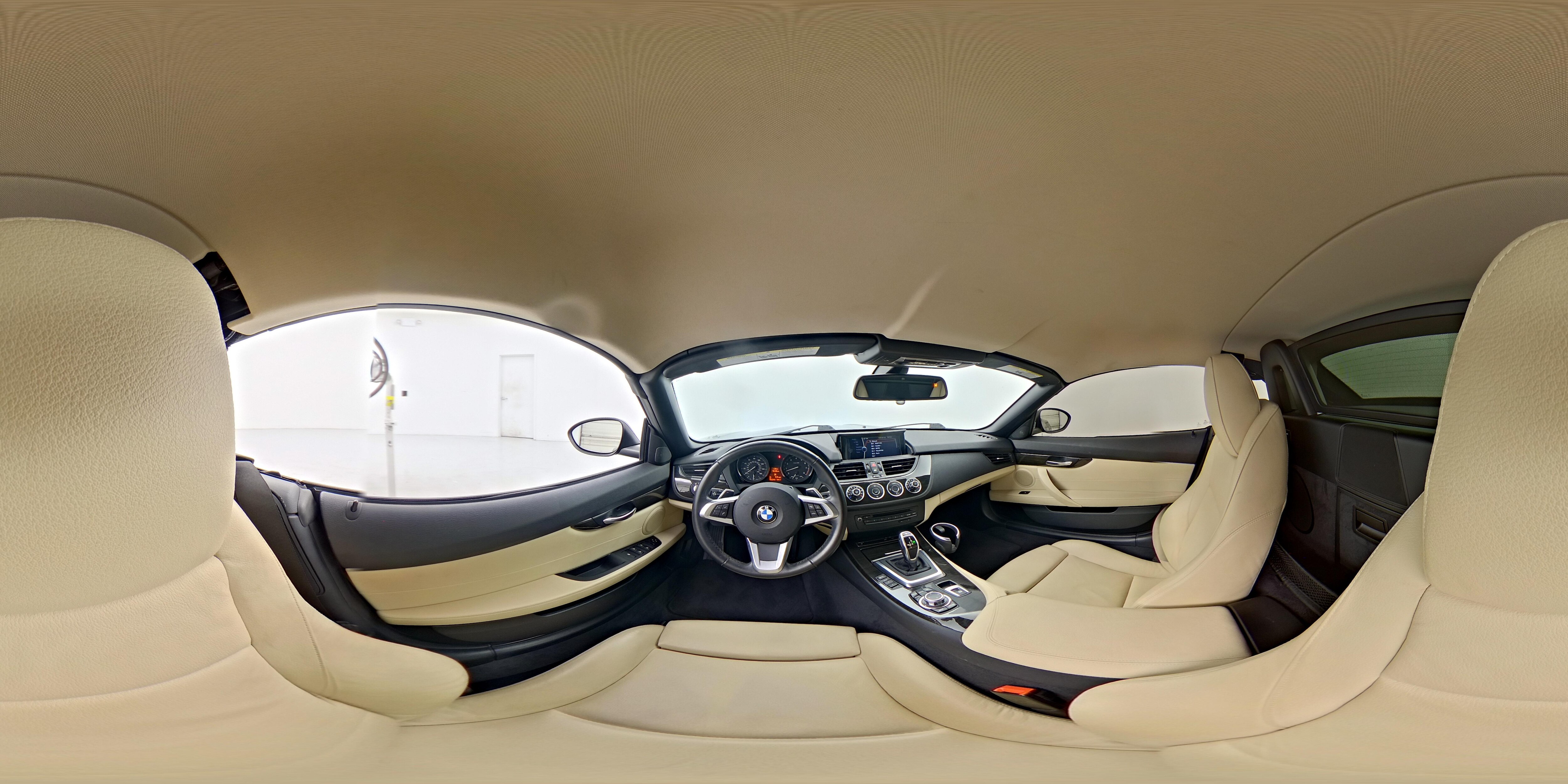 2016 BMW Z4 24