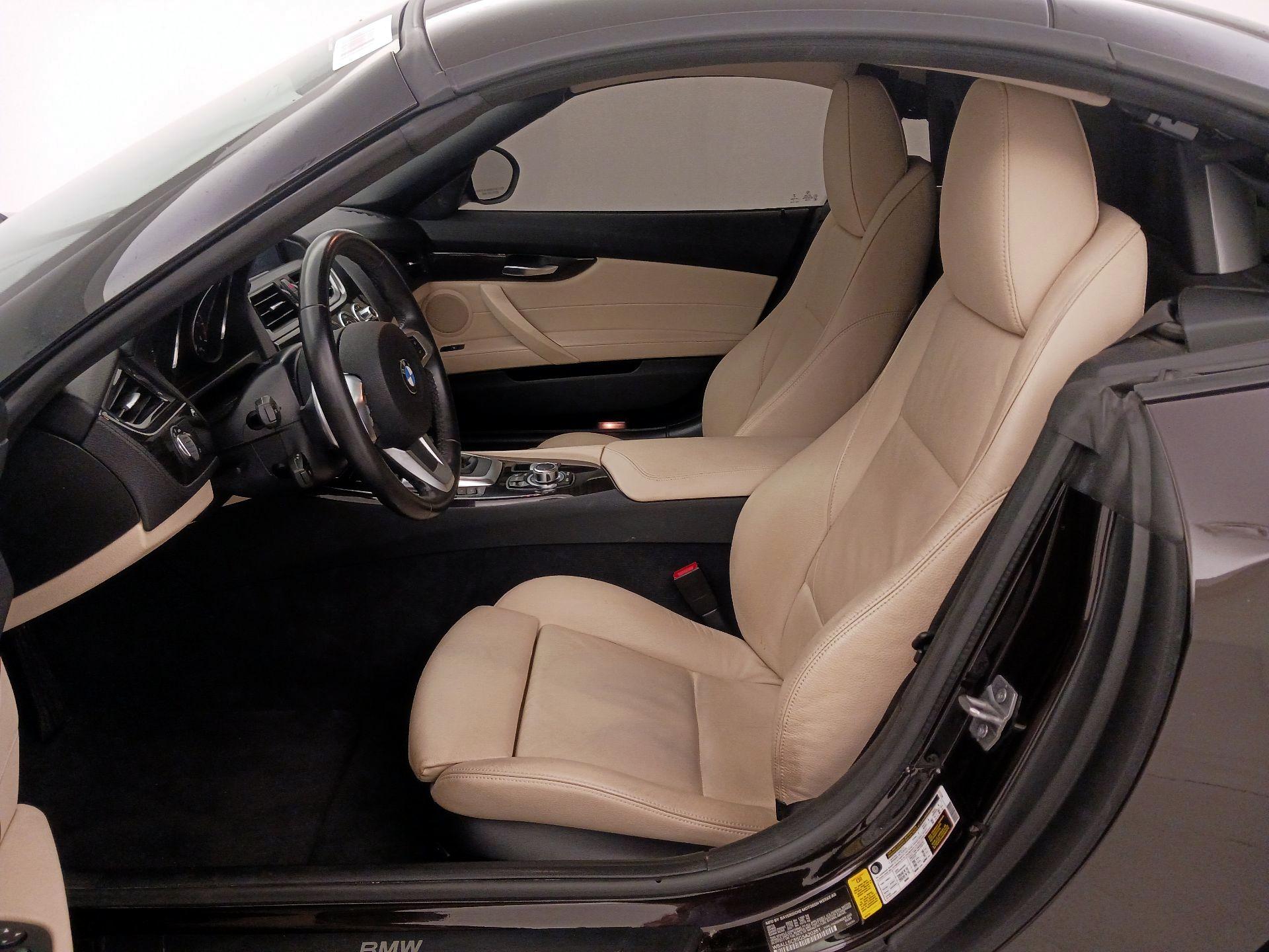 Thumbnail: 2016 BMW Z4 - 11