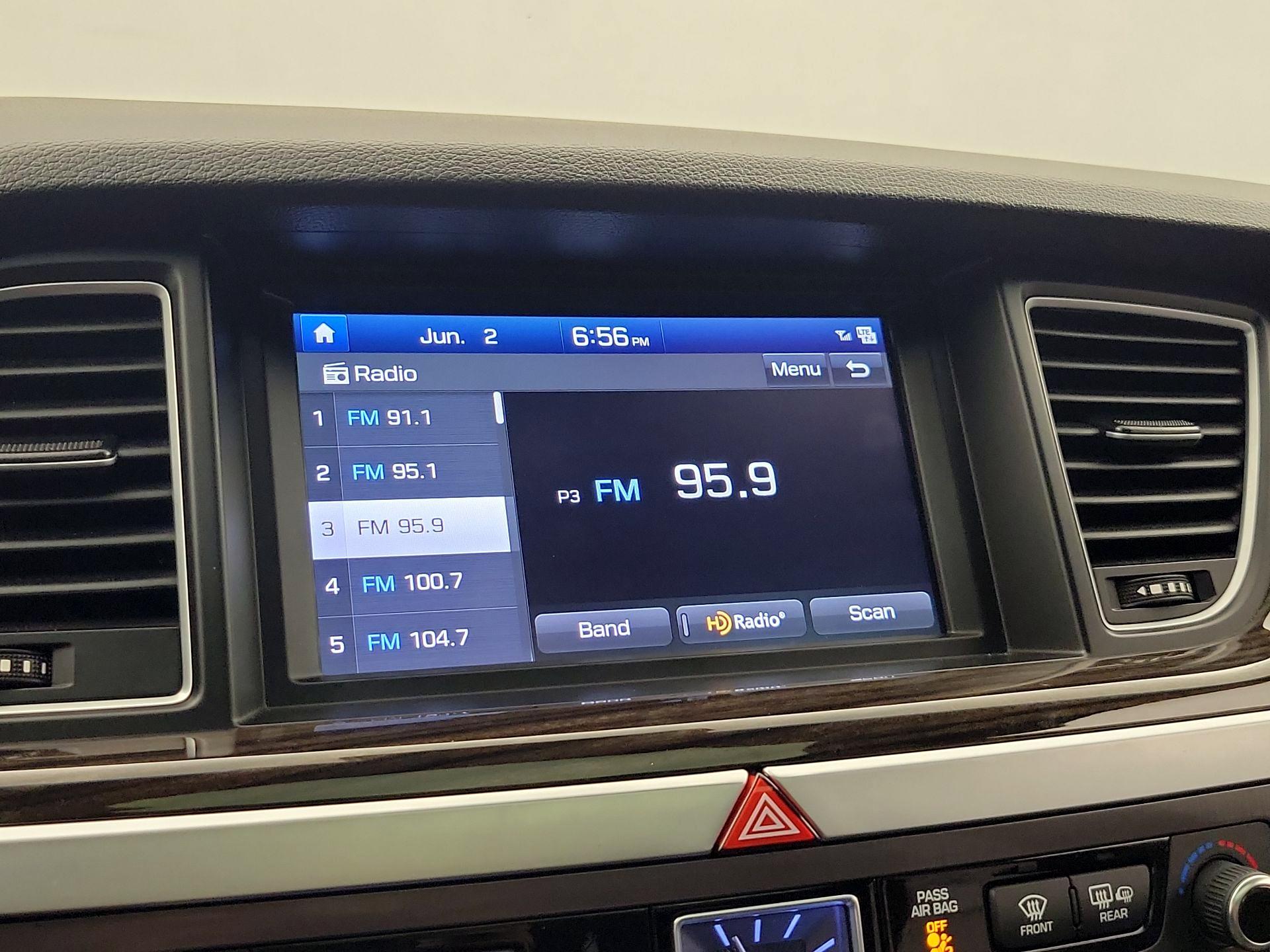 Thumbnail: 2019 Genesis G80 - 16