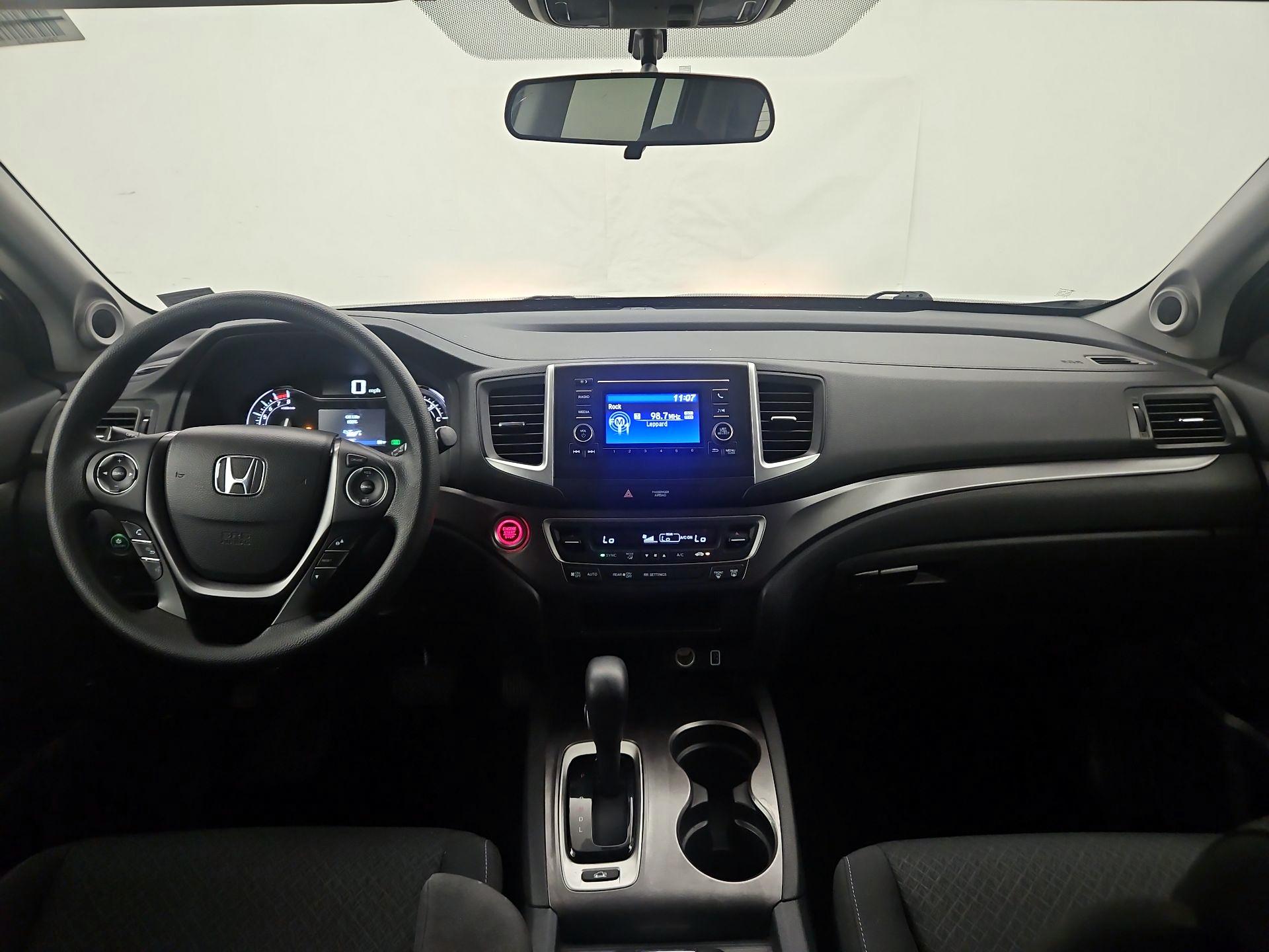Thumbnail: 2019 Honda Ridgeline - 9