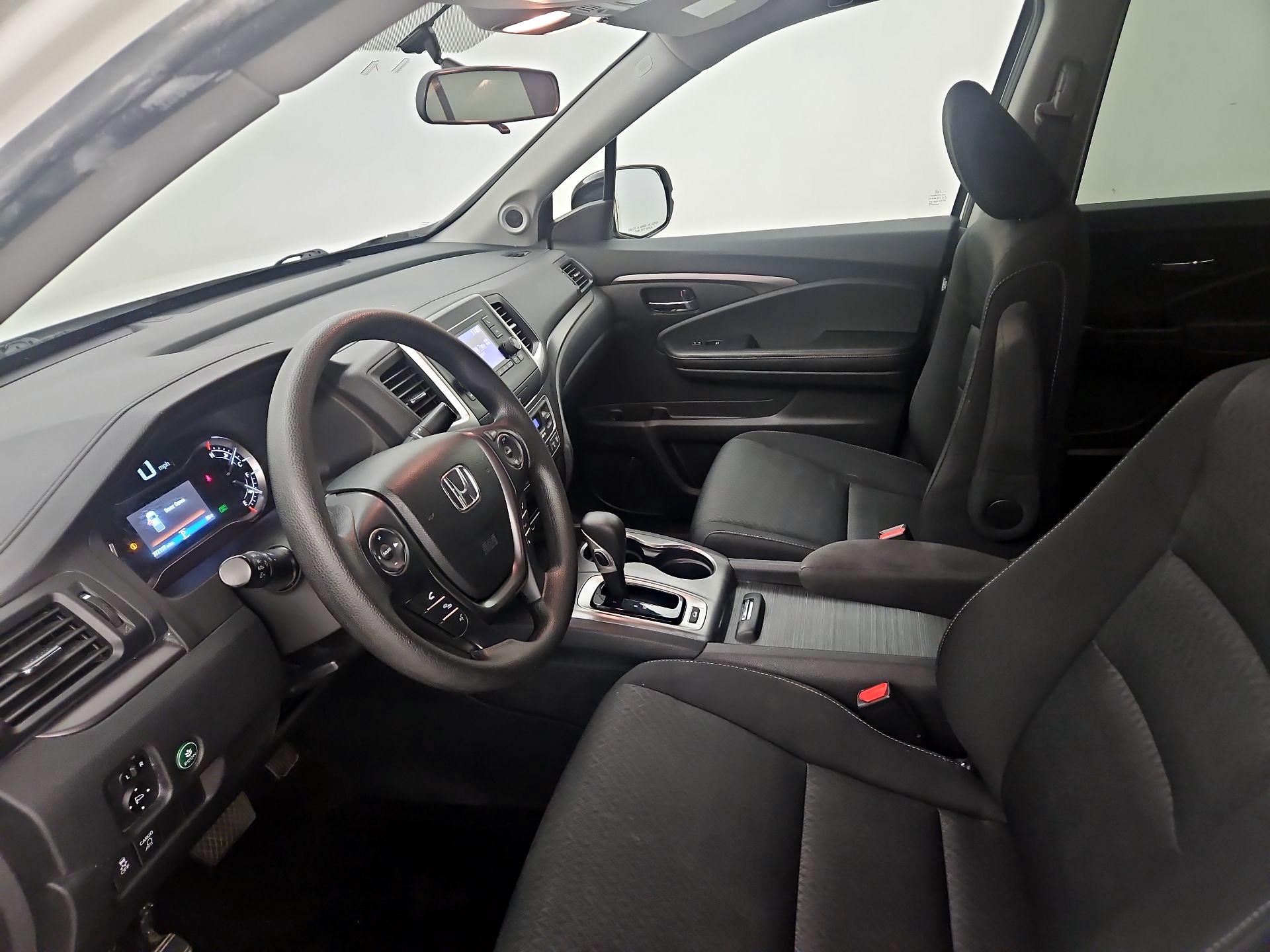 Thumbnail: 2019 Honda Ridgeline - 11