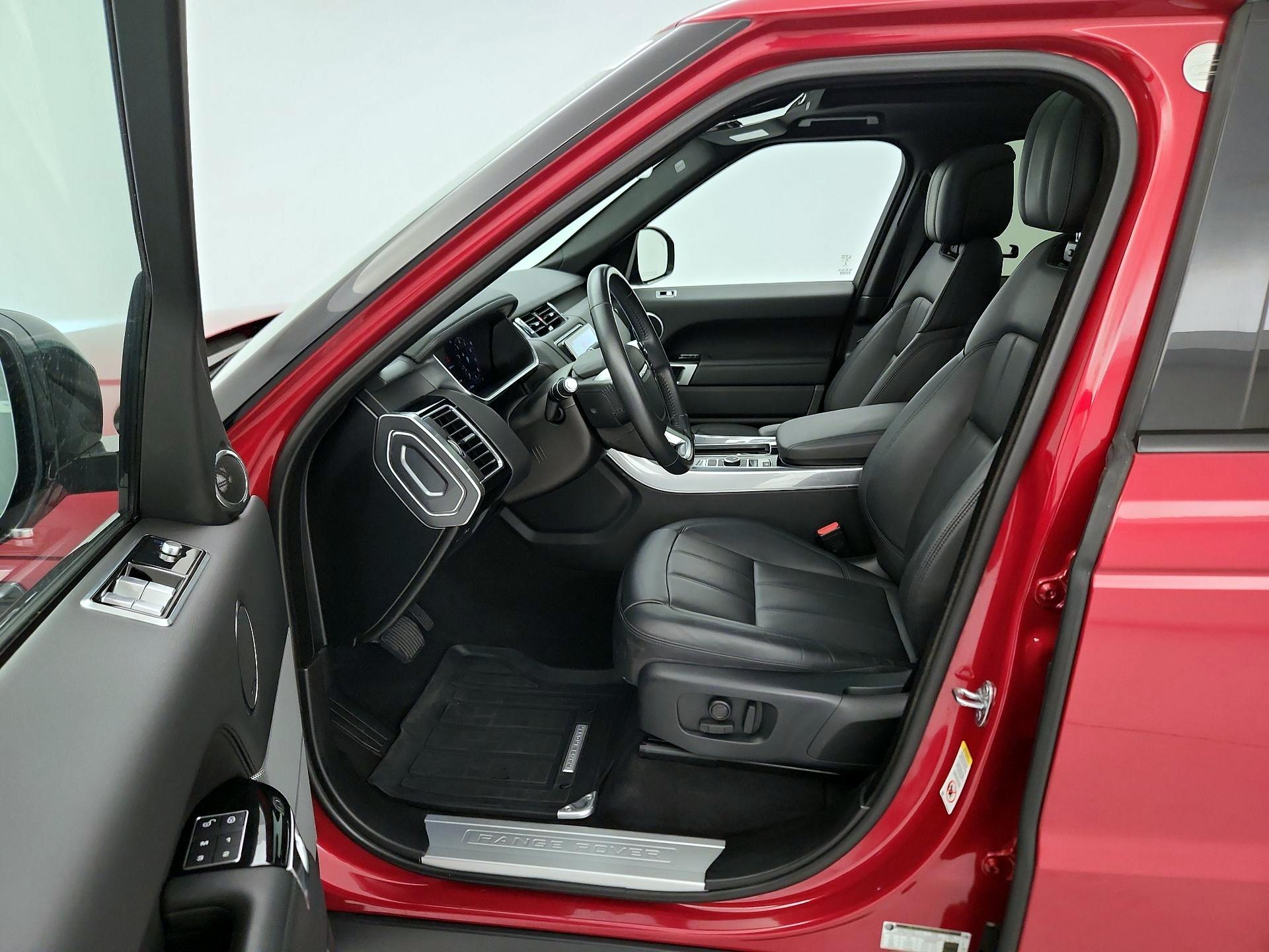 Thumbnail: 2020 Land Rover Range Rover Sport - 11