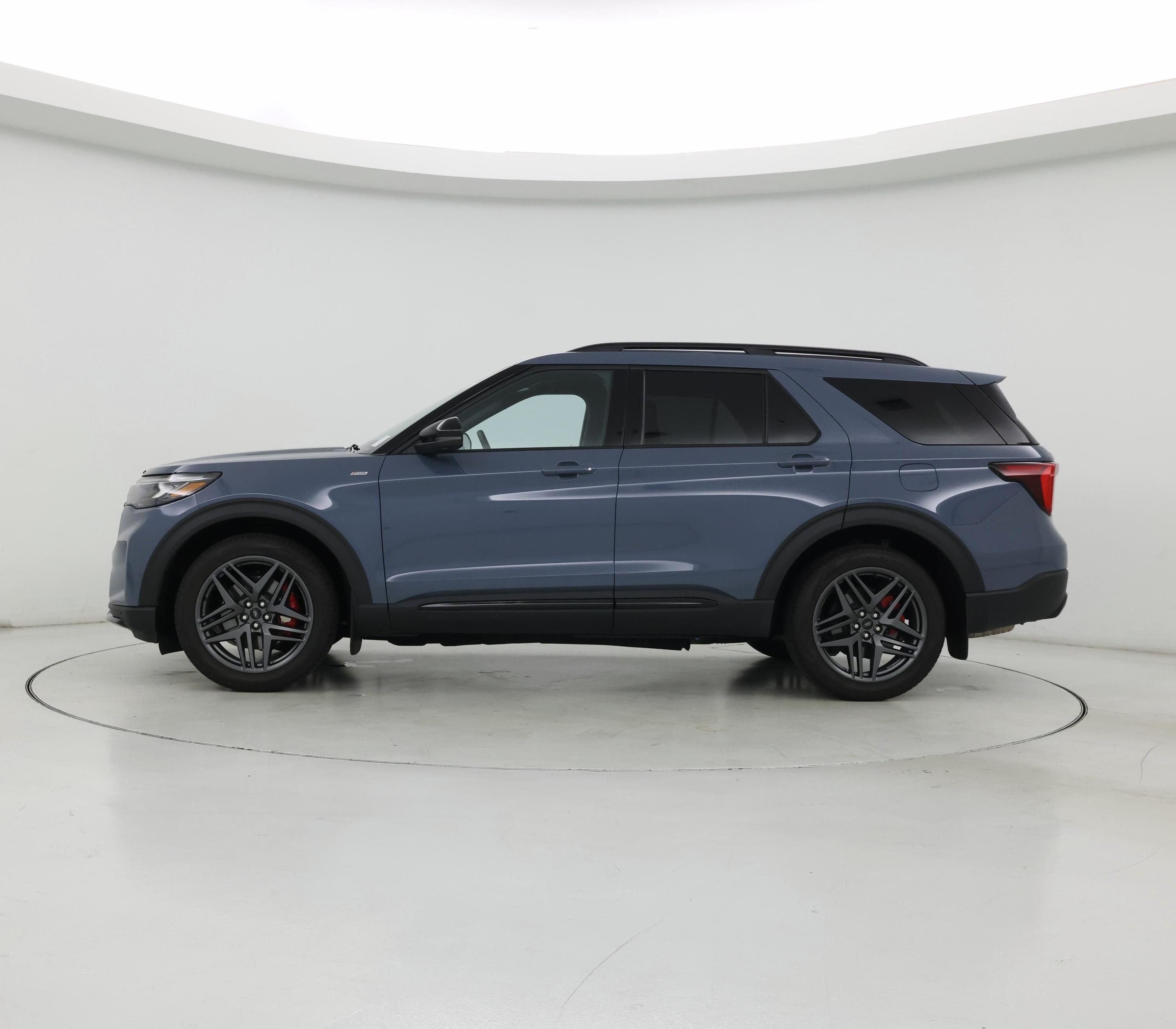 Thumbnail: 2025 Ford Explorer - 3