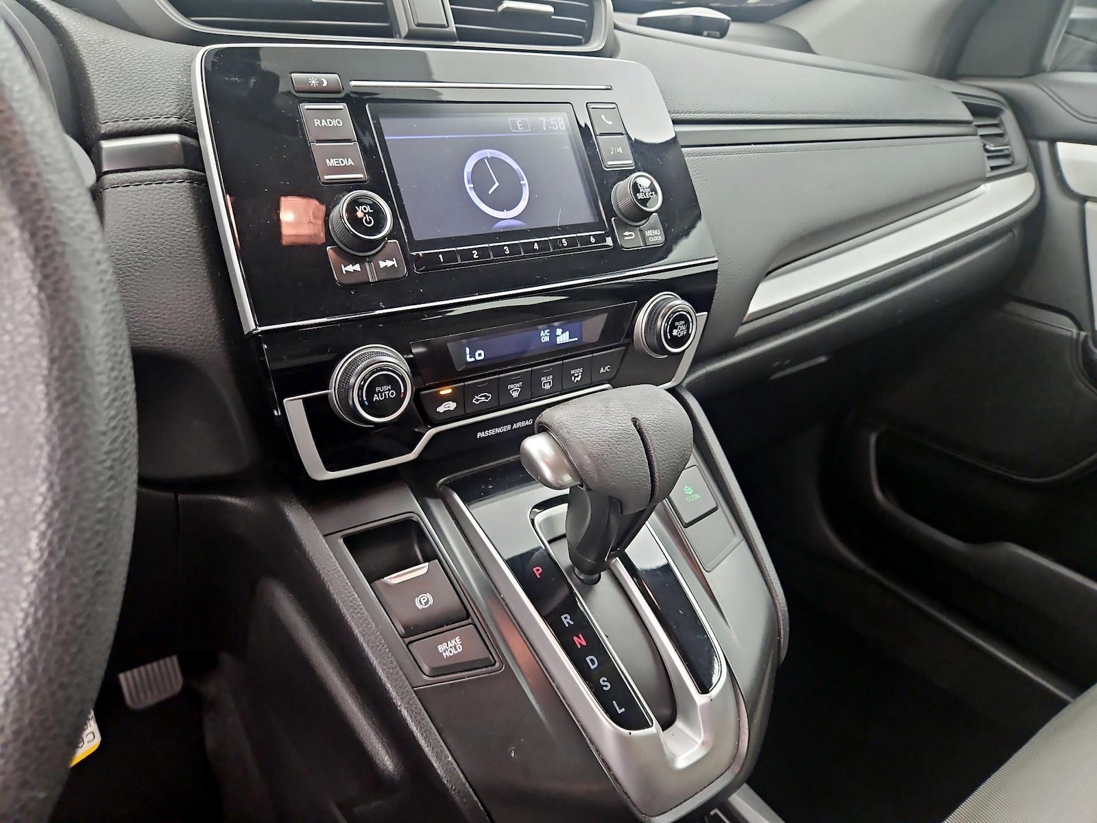 2019 Honda CR-V LX - Photo 17