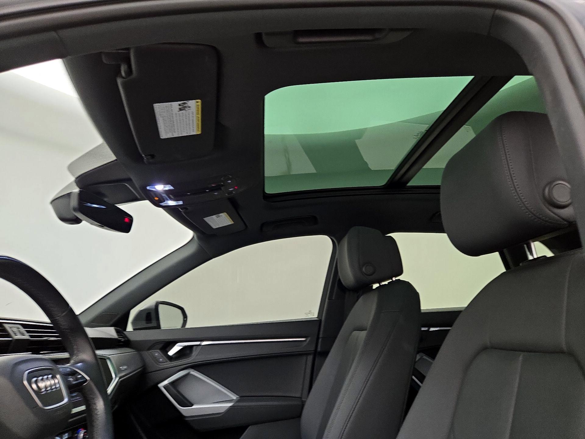 Thumbnail: 2022 Audi Q3 - 19