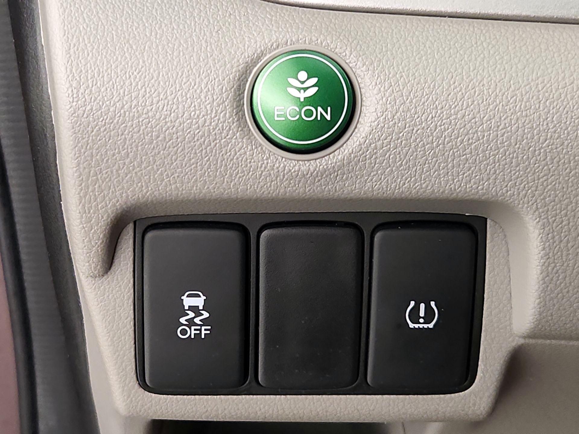 Thumbnail: 2014 Honda CR-V - 13