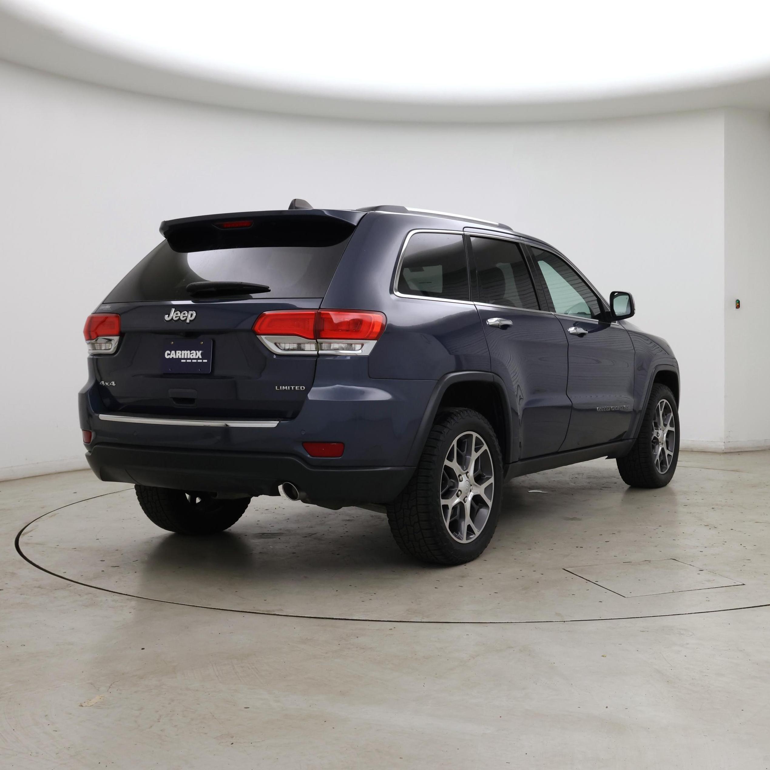 Thumbnail: 2019 Jeep Grand Cherokee - 8