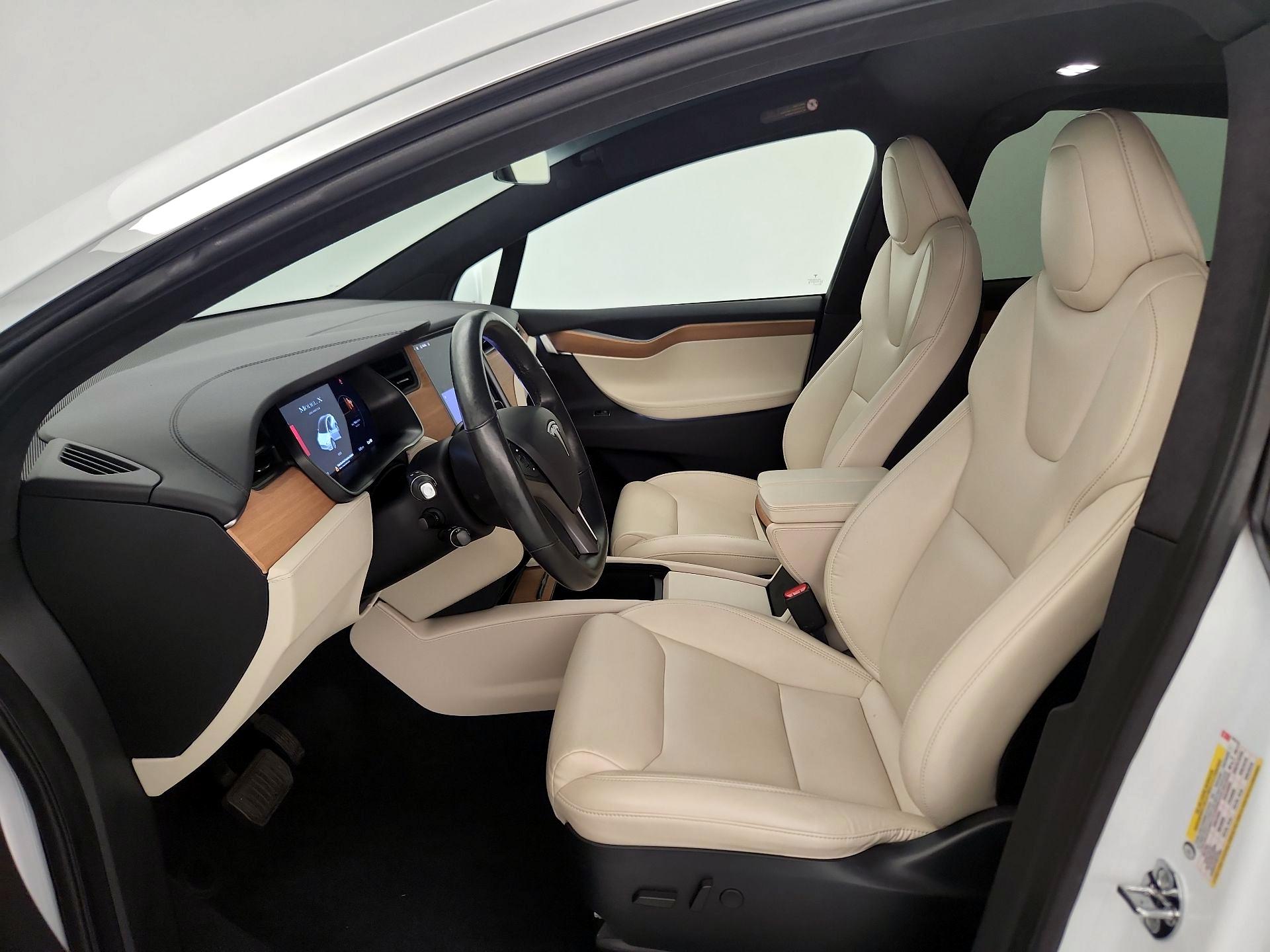 Thumbnail: 2020 Tesla Model X - 11