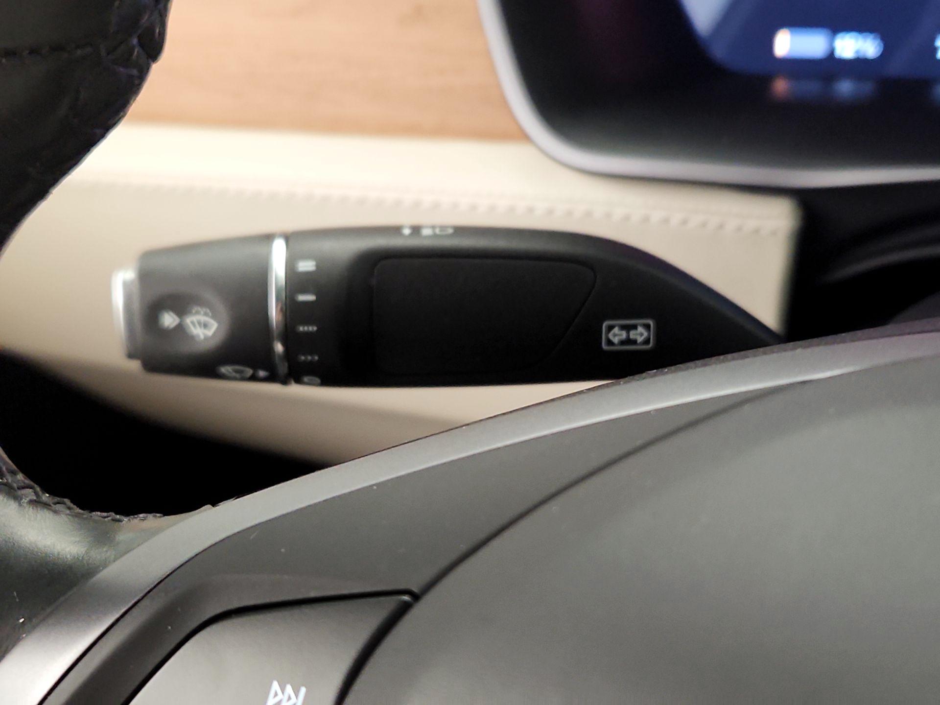 Thumbnail: 2020 Tesla Model X - 13