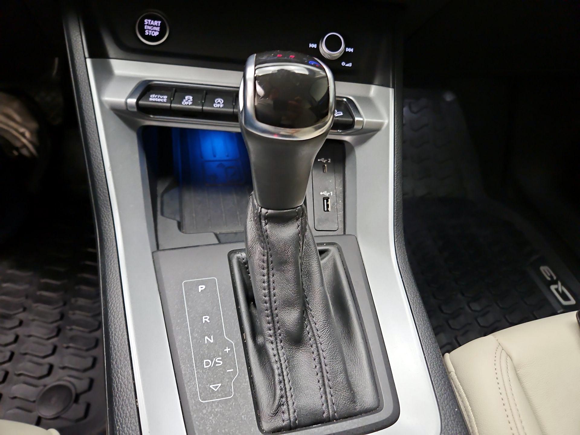 Thumbnail: 2021 Audi Q3 - 18