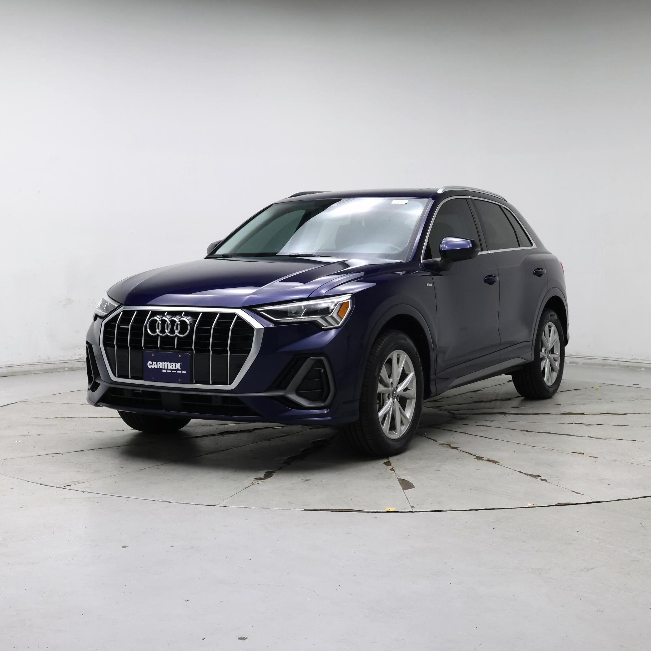 Thumbnail: 2021 Audi Q3 - 4