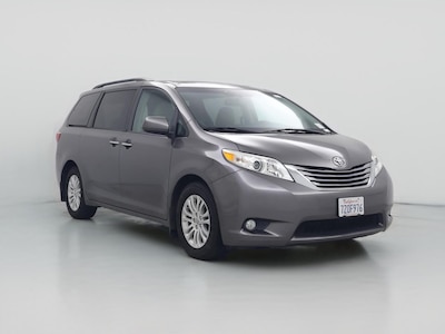 2017 Toyota Sienna XLE