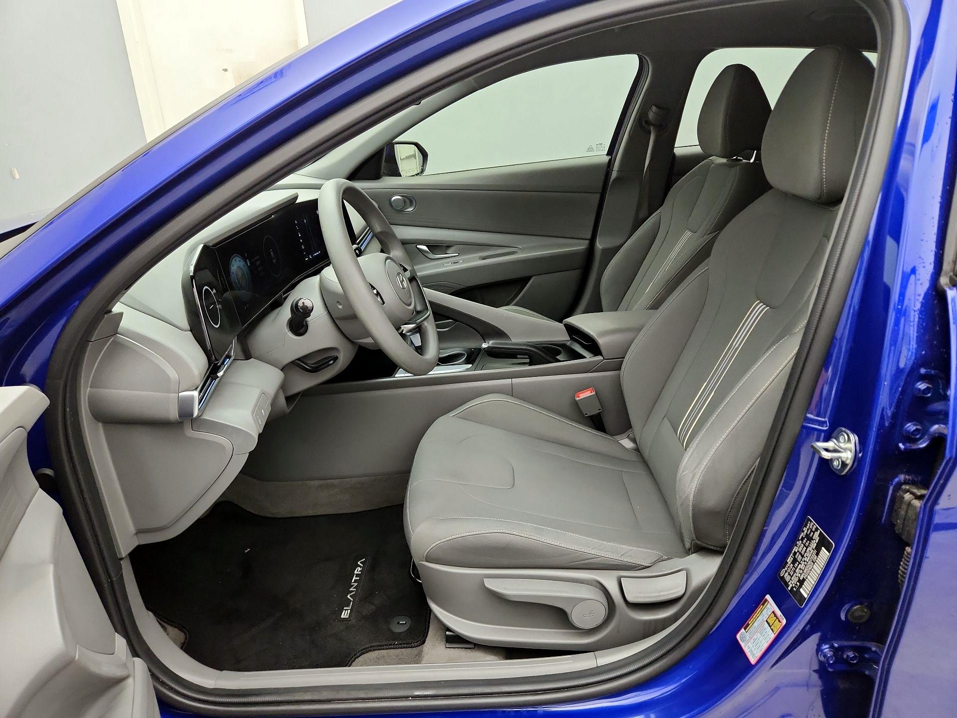 Thumbnail: 2024 Hyundai Elantra - 11