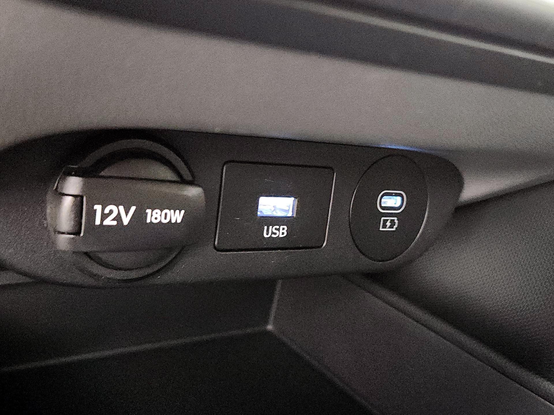 Thumbnail: 2024 Hyundai Elantra - 19