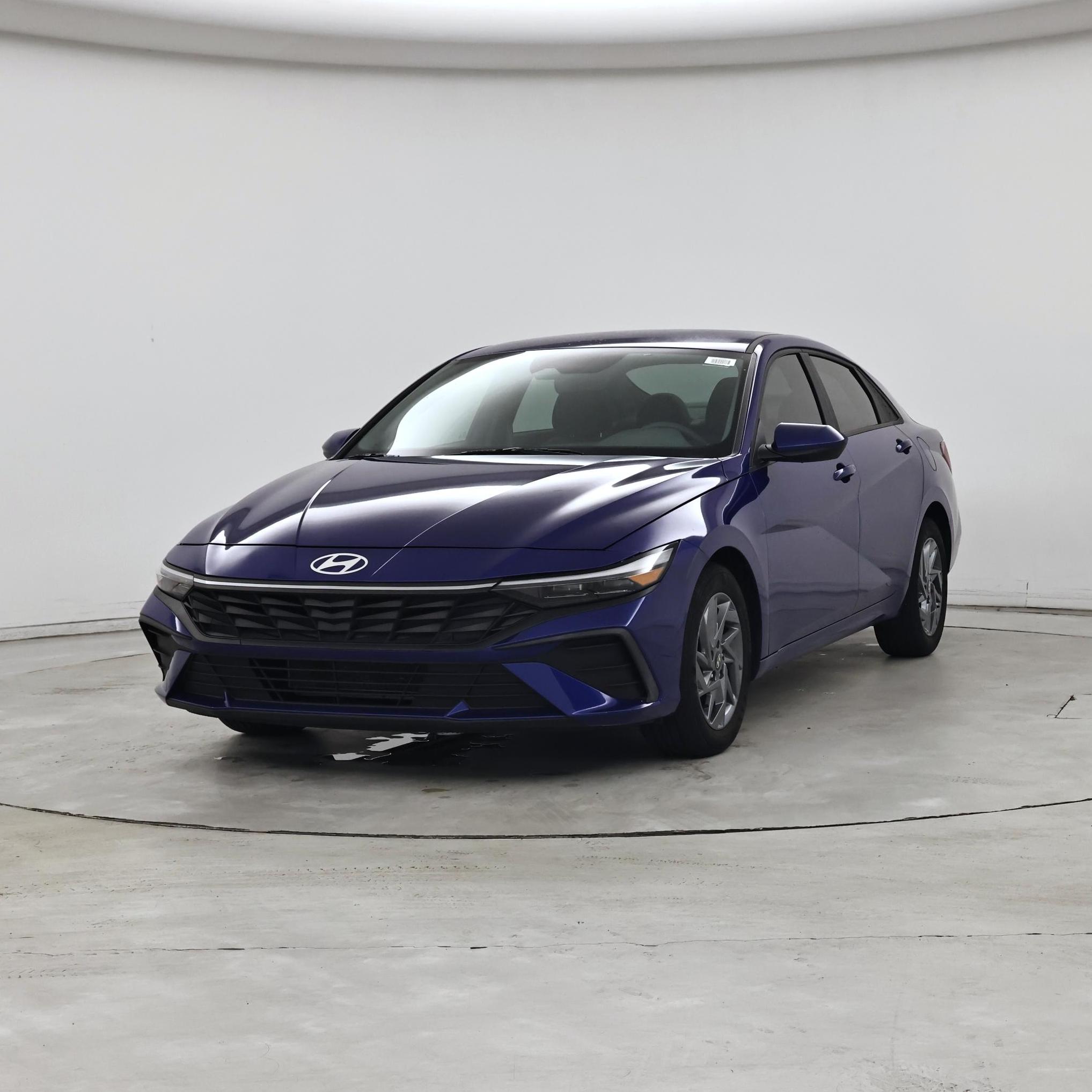 Thumbnail: 2024 Hyundai Elantra - 4