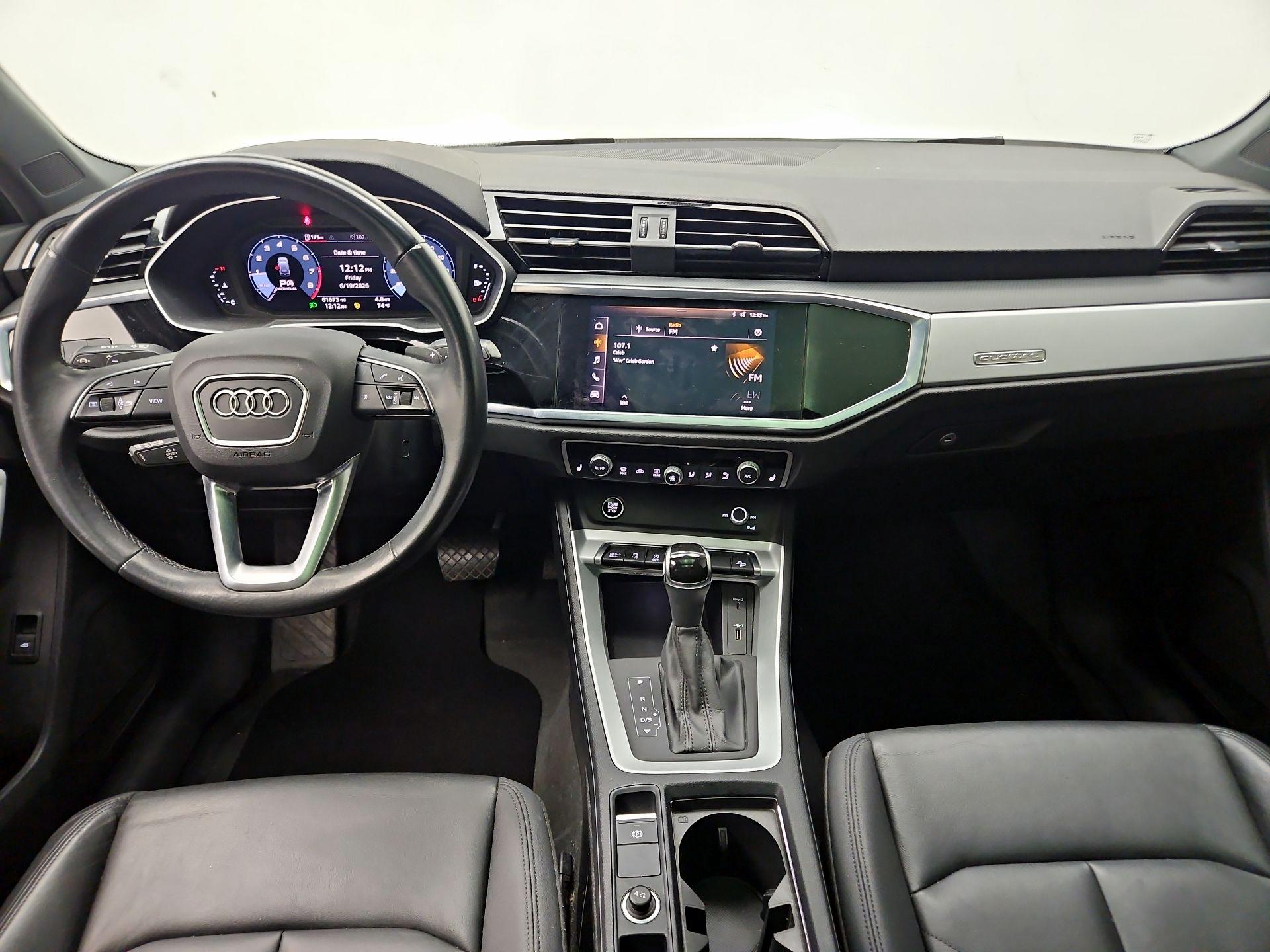 Thumbnail: 2021 Audi Q3 - 9