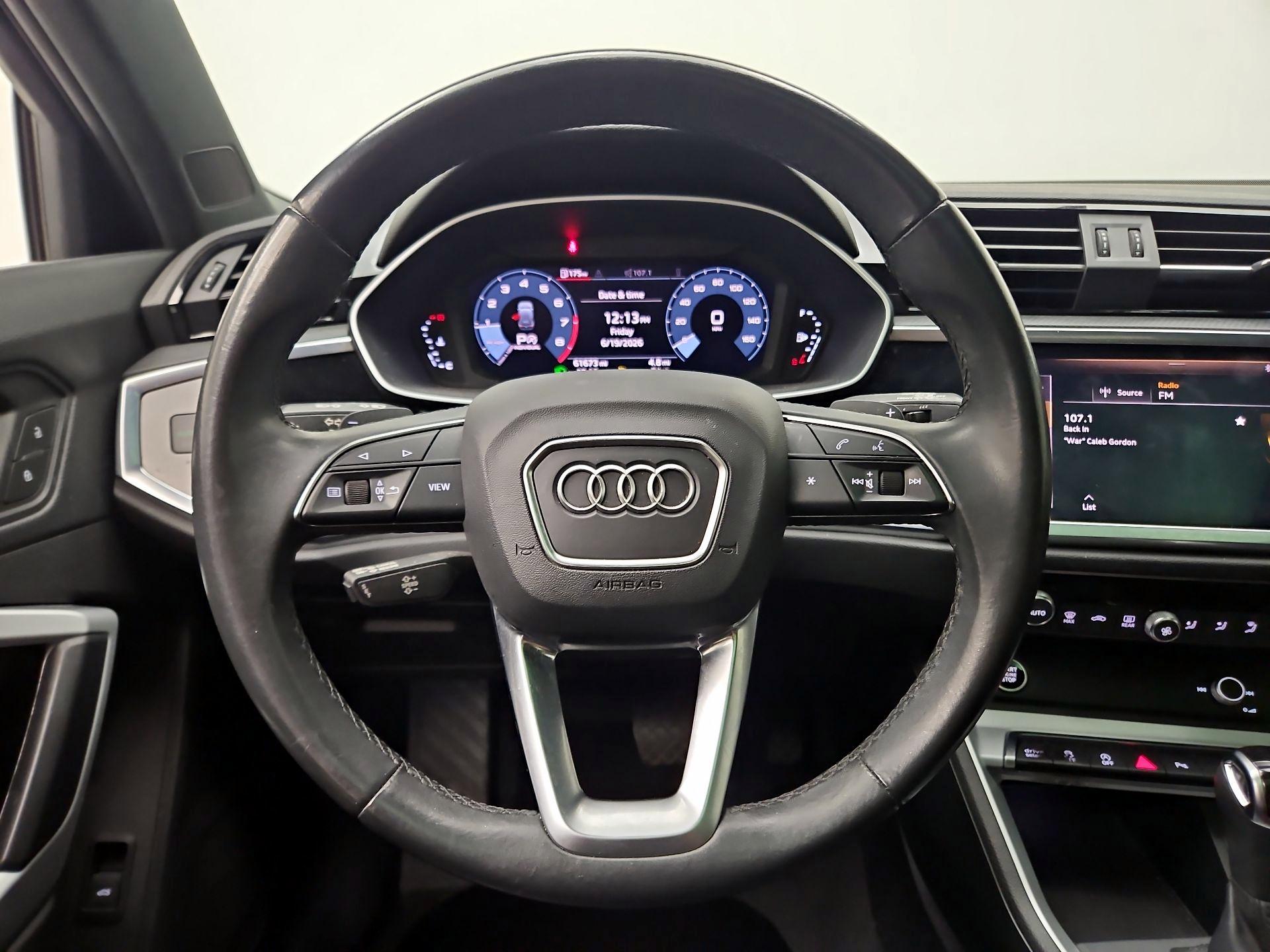 Thumbnail: 2021 Audi Q3 - 10