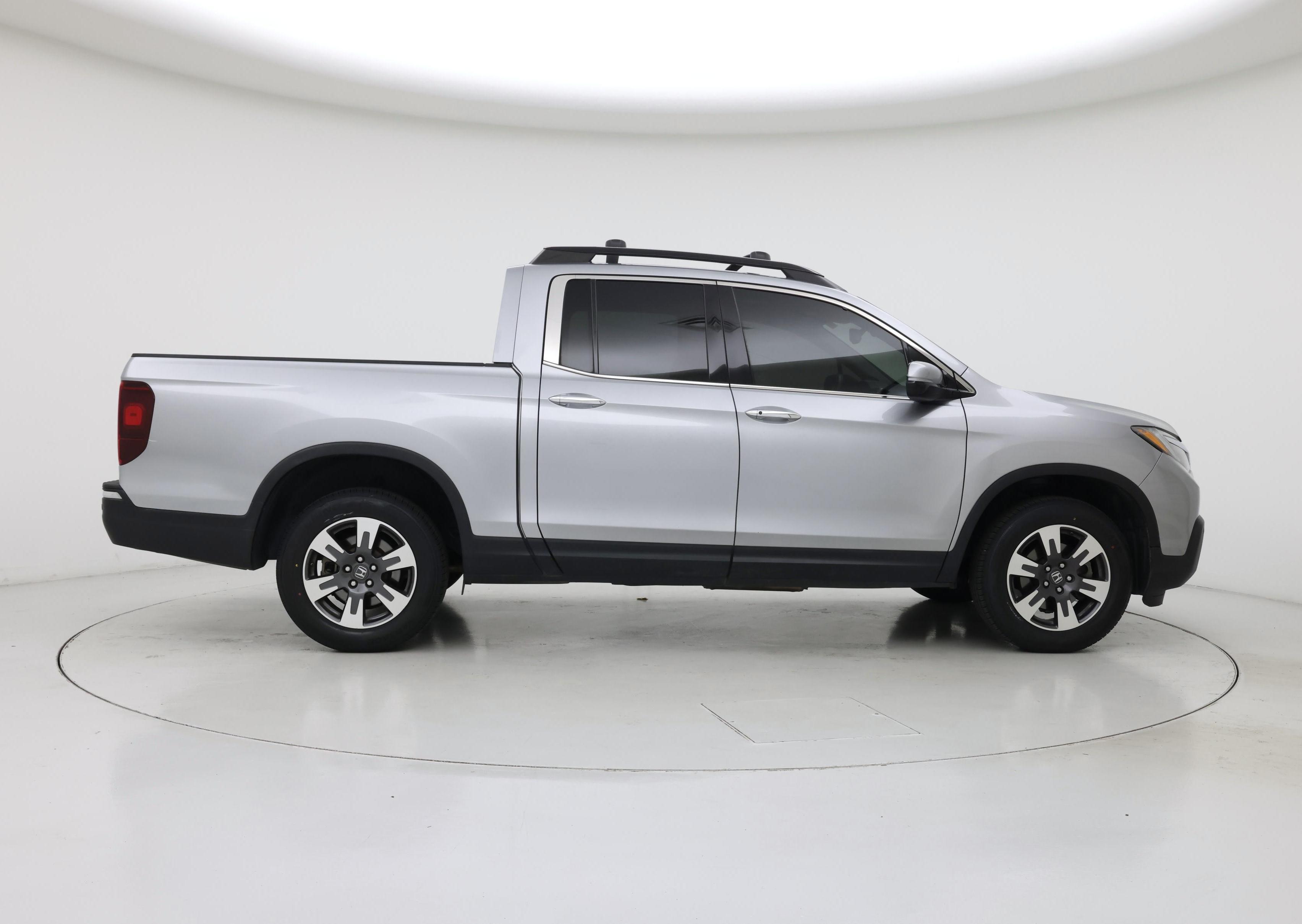 Thumbnail: 2017 Honda Ridgeline - 7