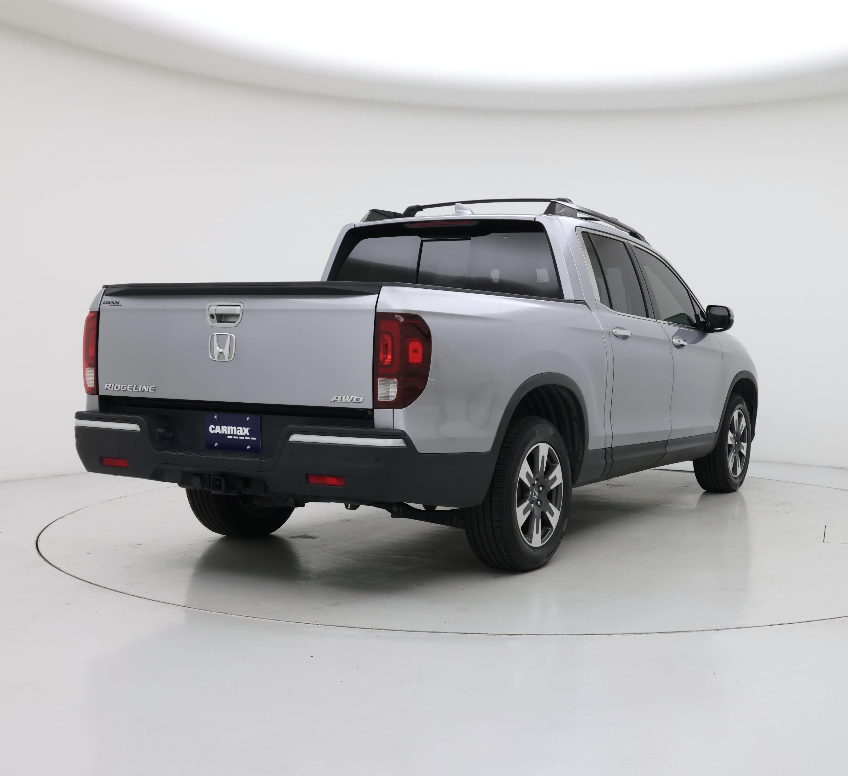 Thumbnail: 2017 Honda Ridgeline - 8