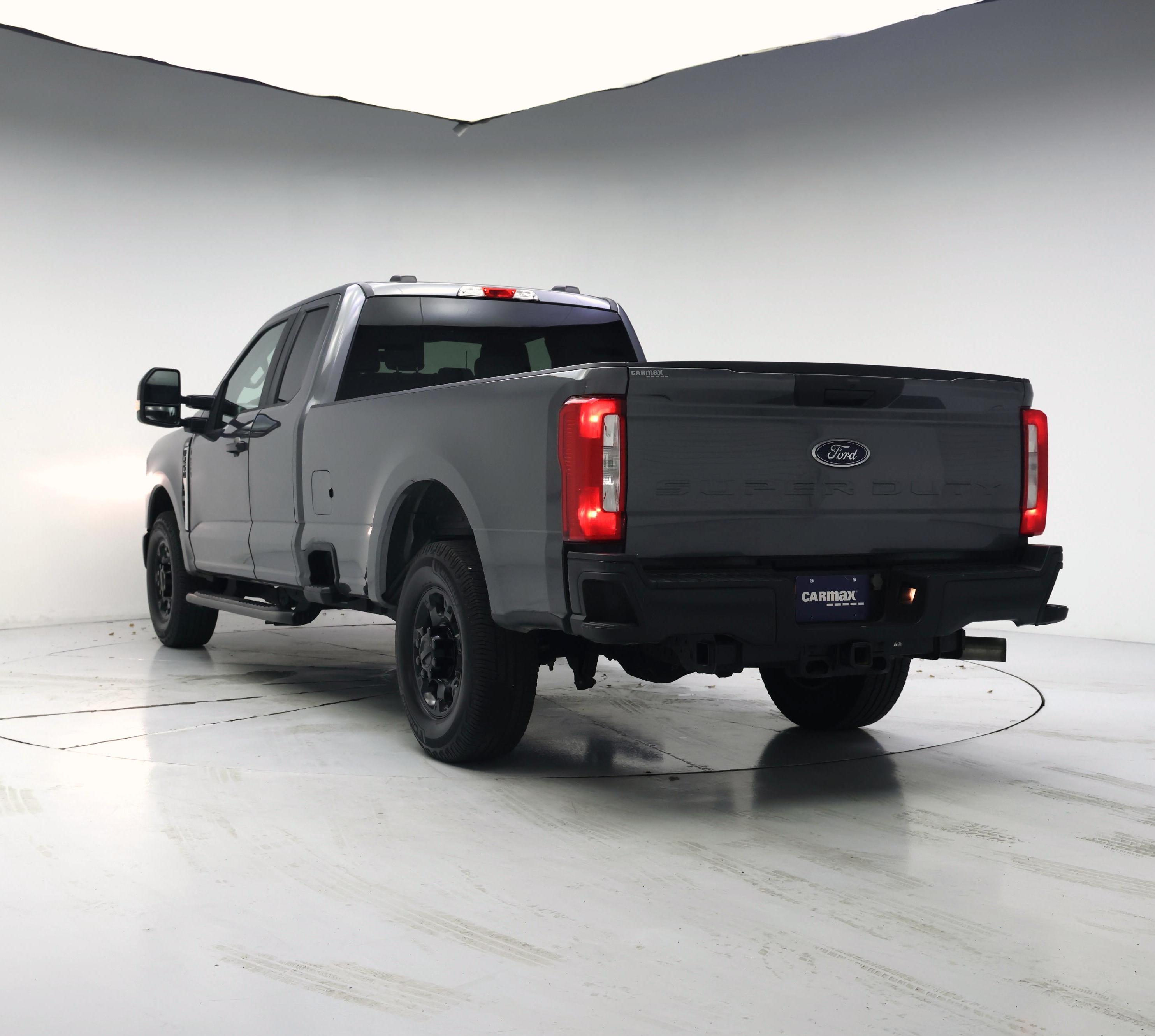Thumbnail: 2023 Ford F-250 - 2