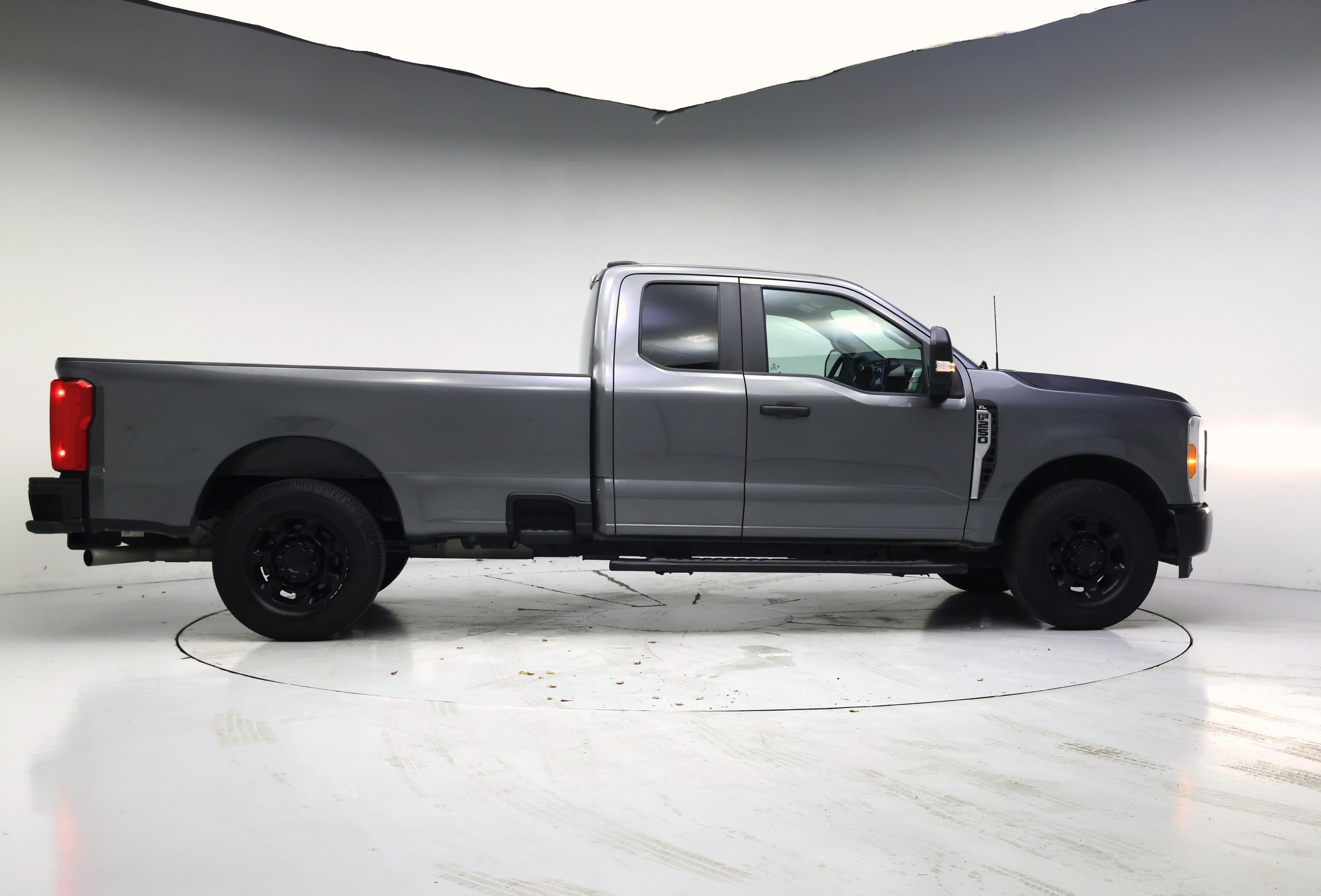 Thumbnail: 2023 Ford F-250 - 7