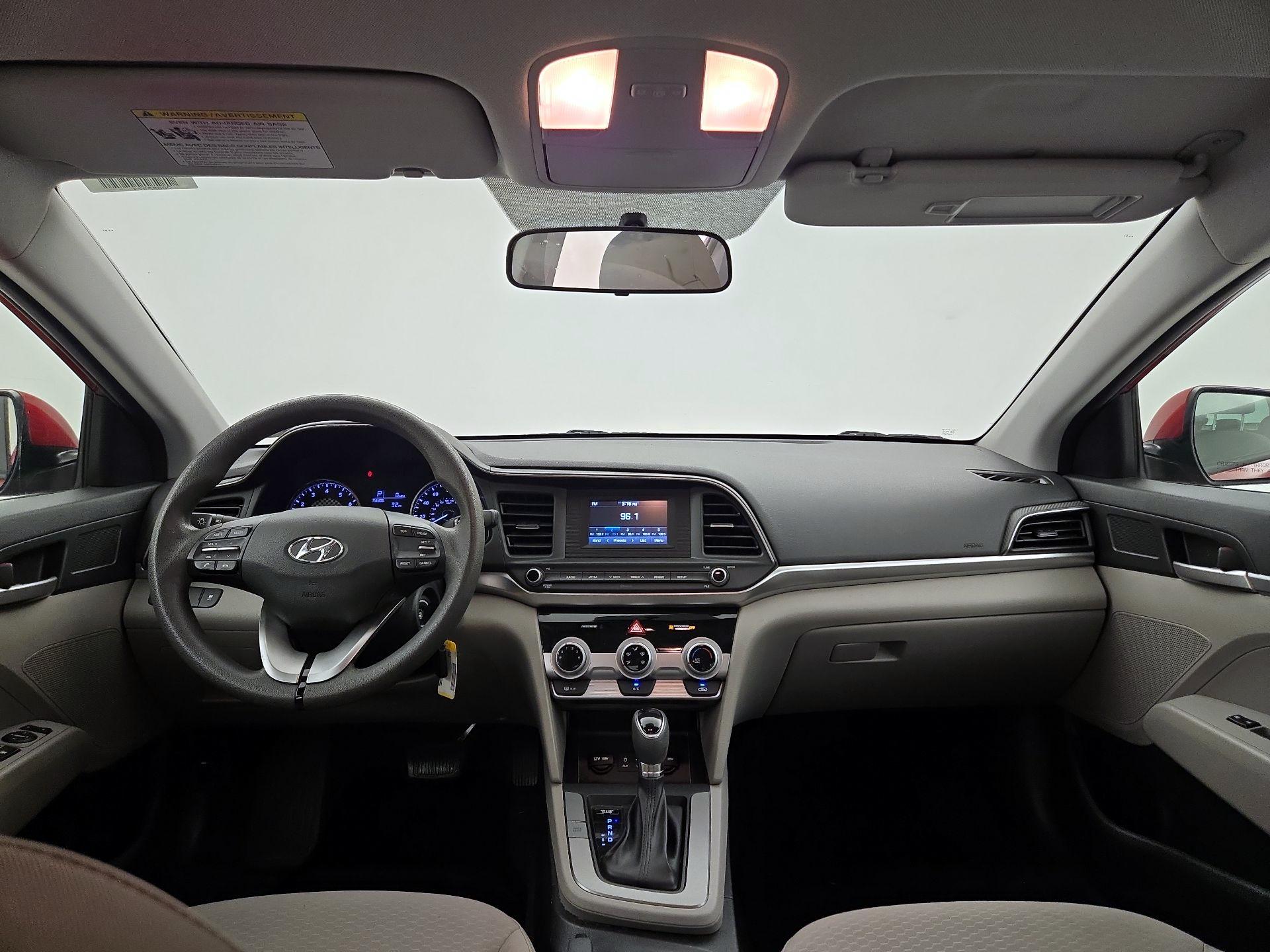 Thumbnail: 2019 Hyundai Elantra - 9