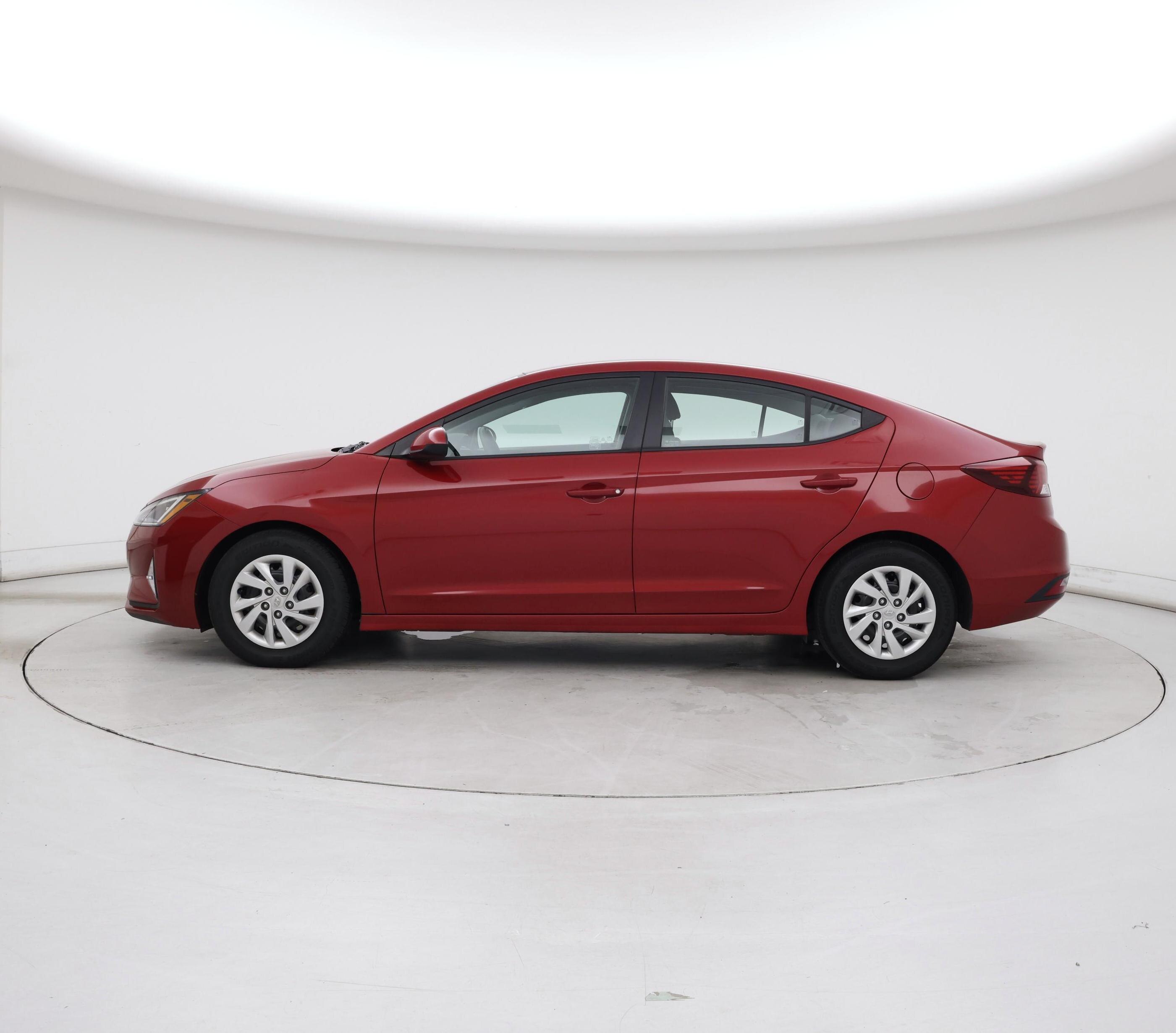 Thumbnail: 2019 Hyundai Elantra - 3