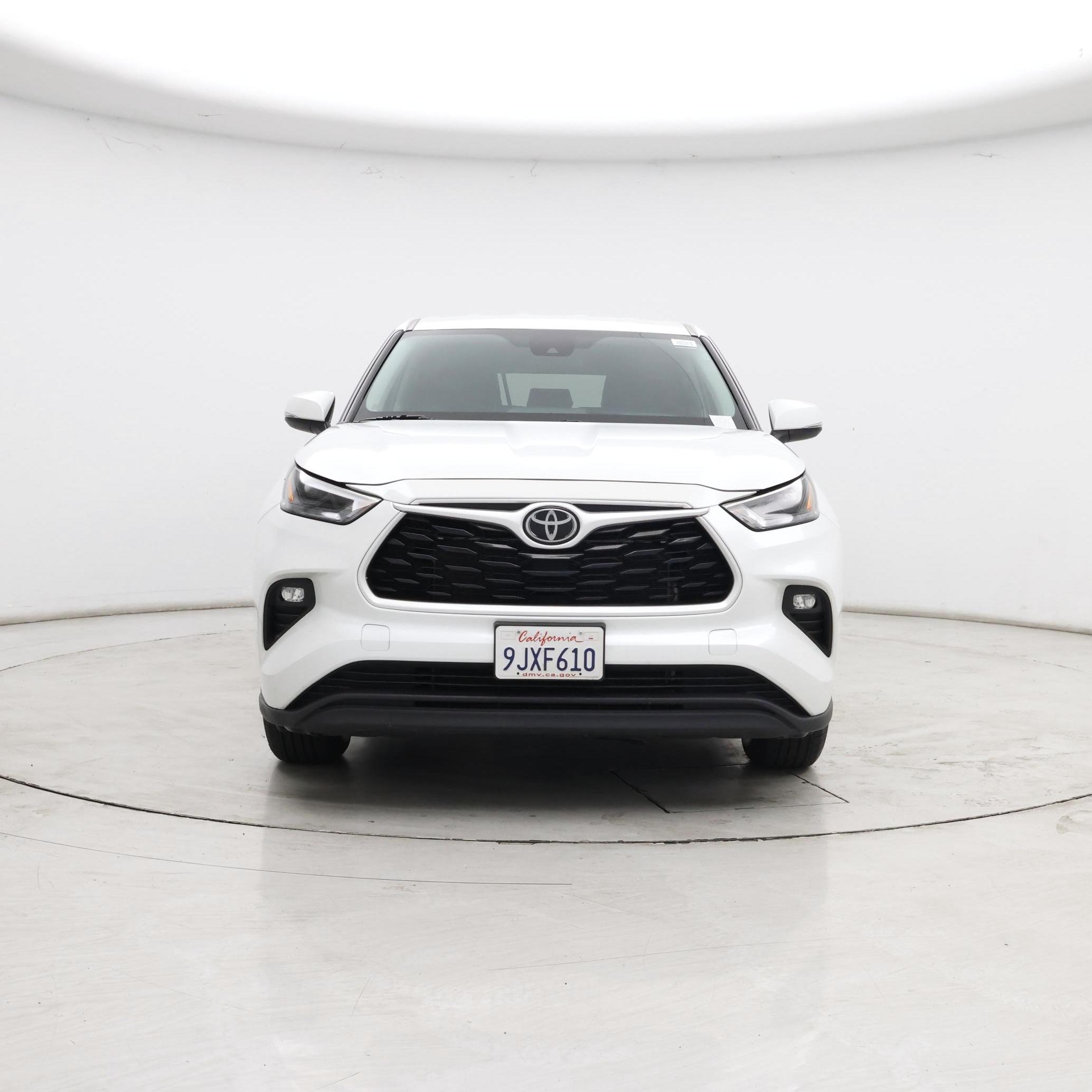 Thumbnail: 2023 Toyota Highlander - 5