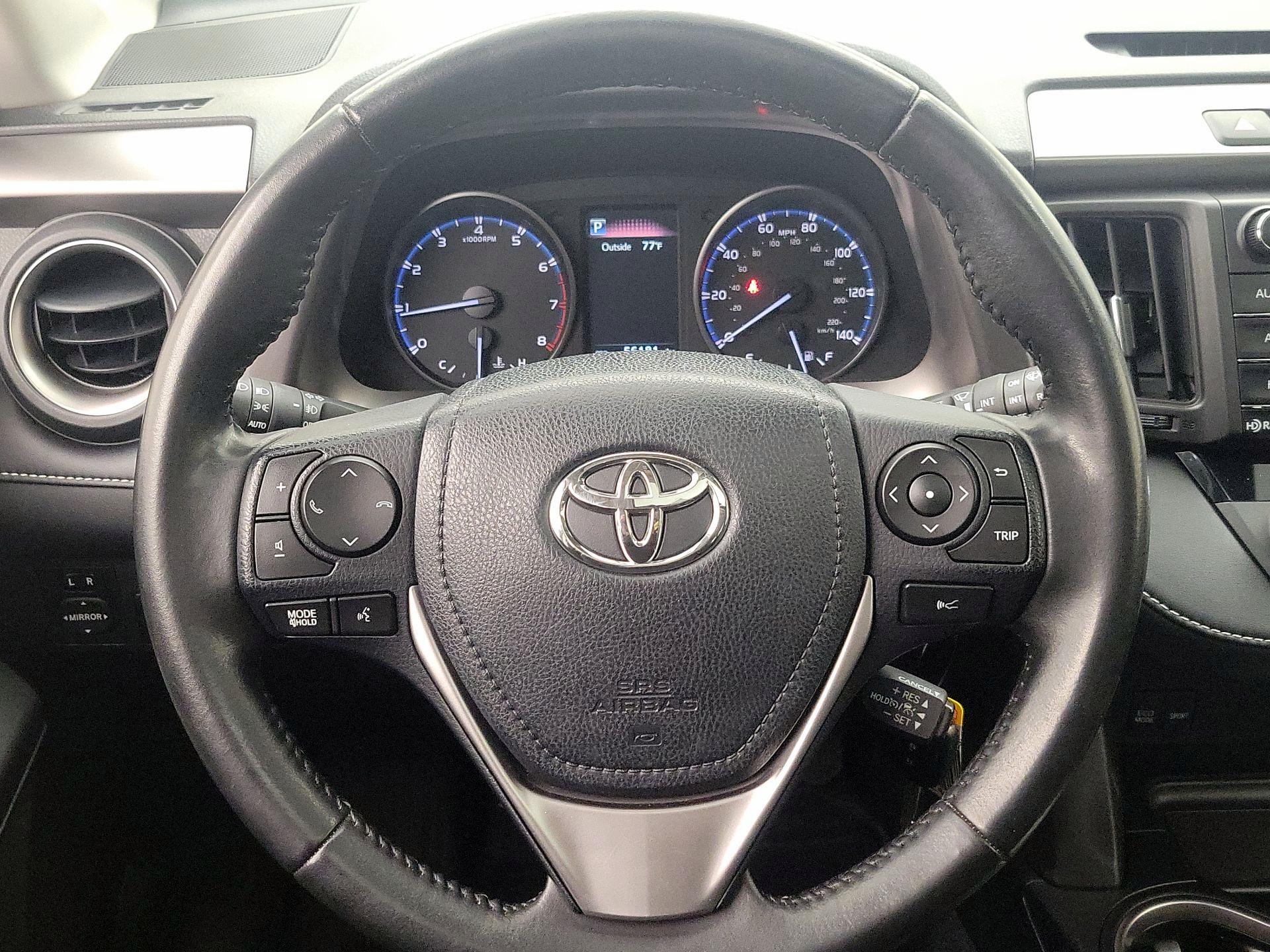 Thumbnail: 2017 Toyota RAV4 - 10