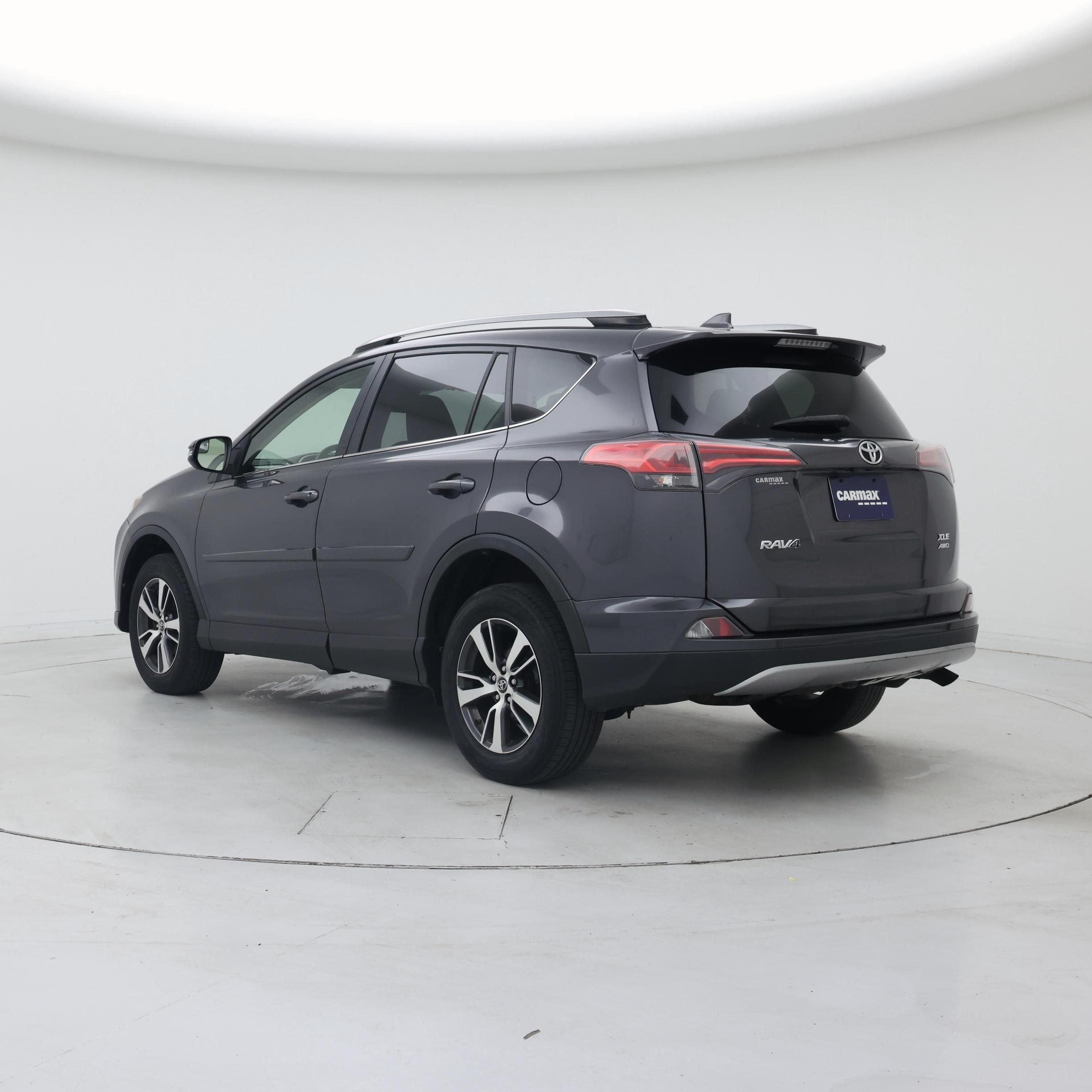 Thumbnail: 2017 Toyota RAV4 - 2