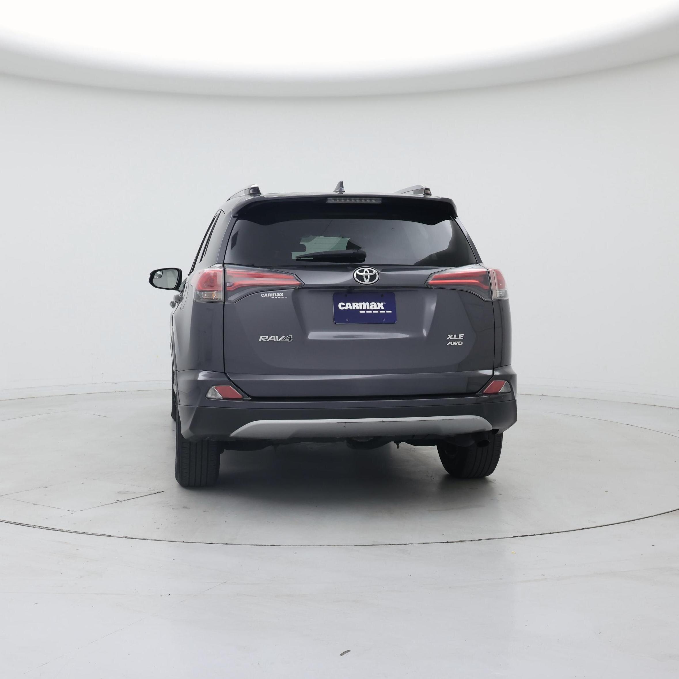 Thumbnail: 2017 Toyota RAV4 - 6