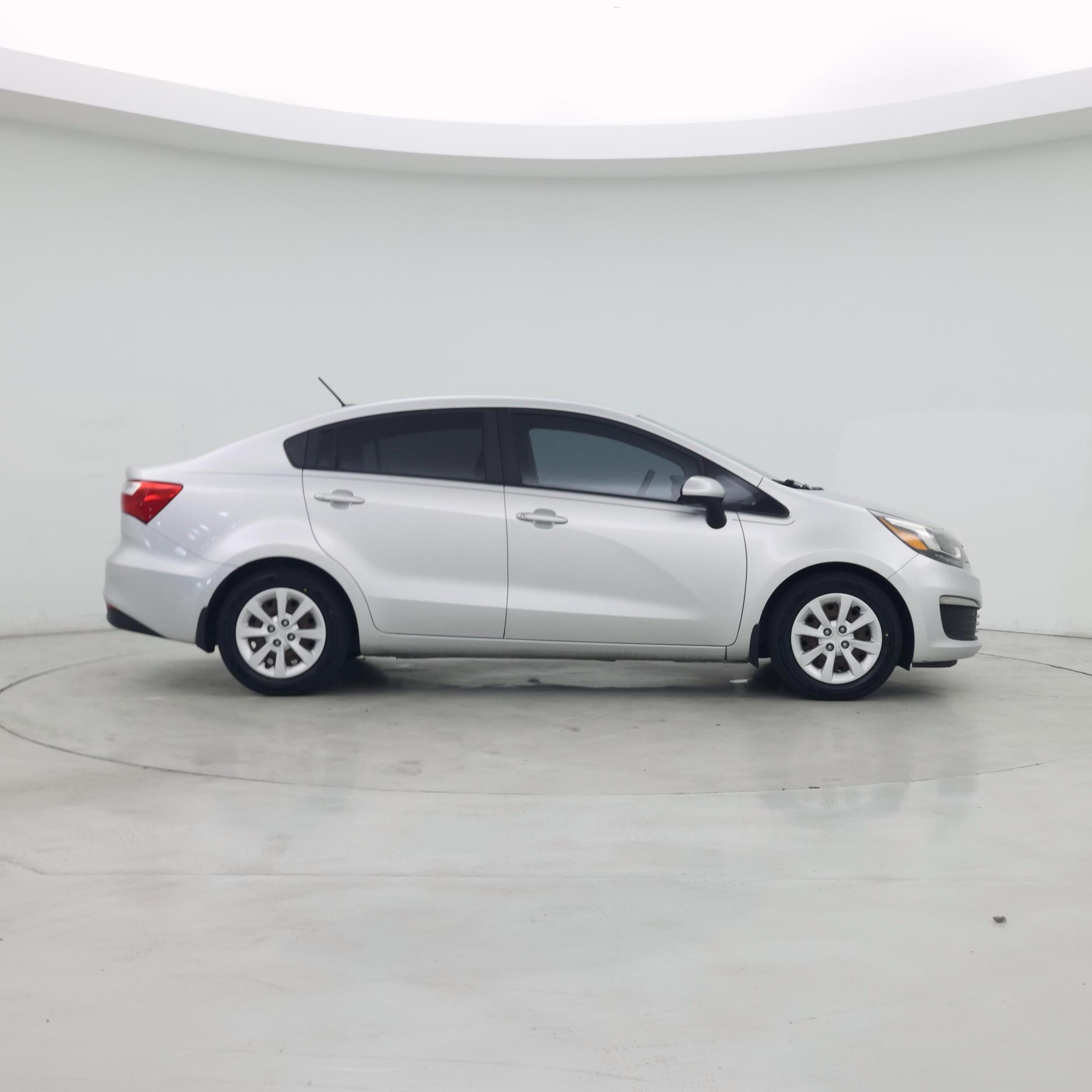 Thumbnail: 2017 Kia Rio - 7