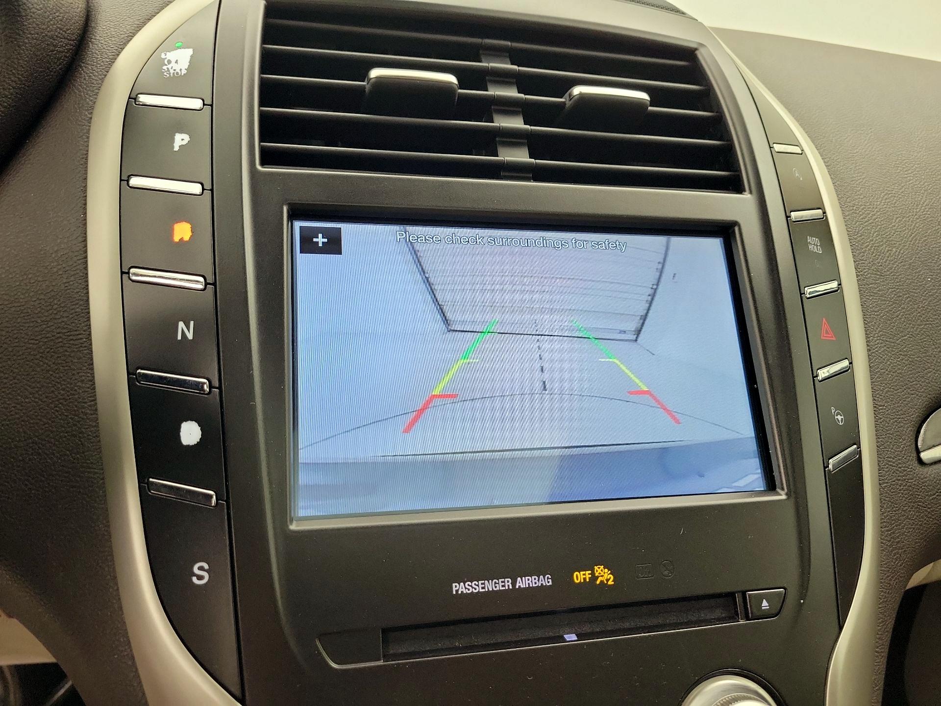 Thumbnail: 2019 Lincoln MKC - 14