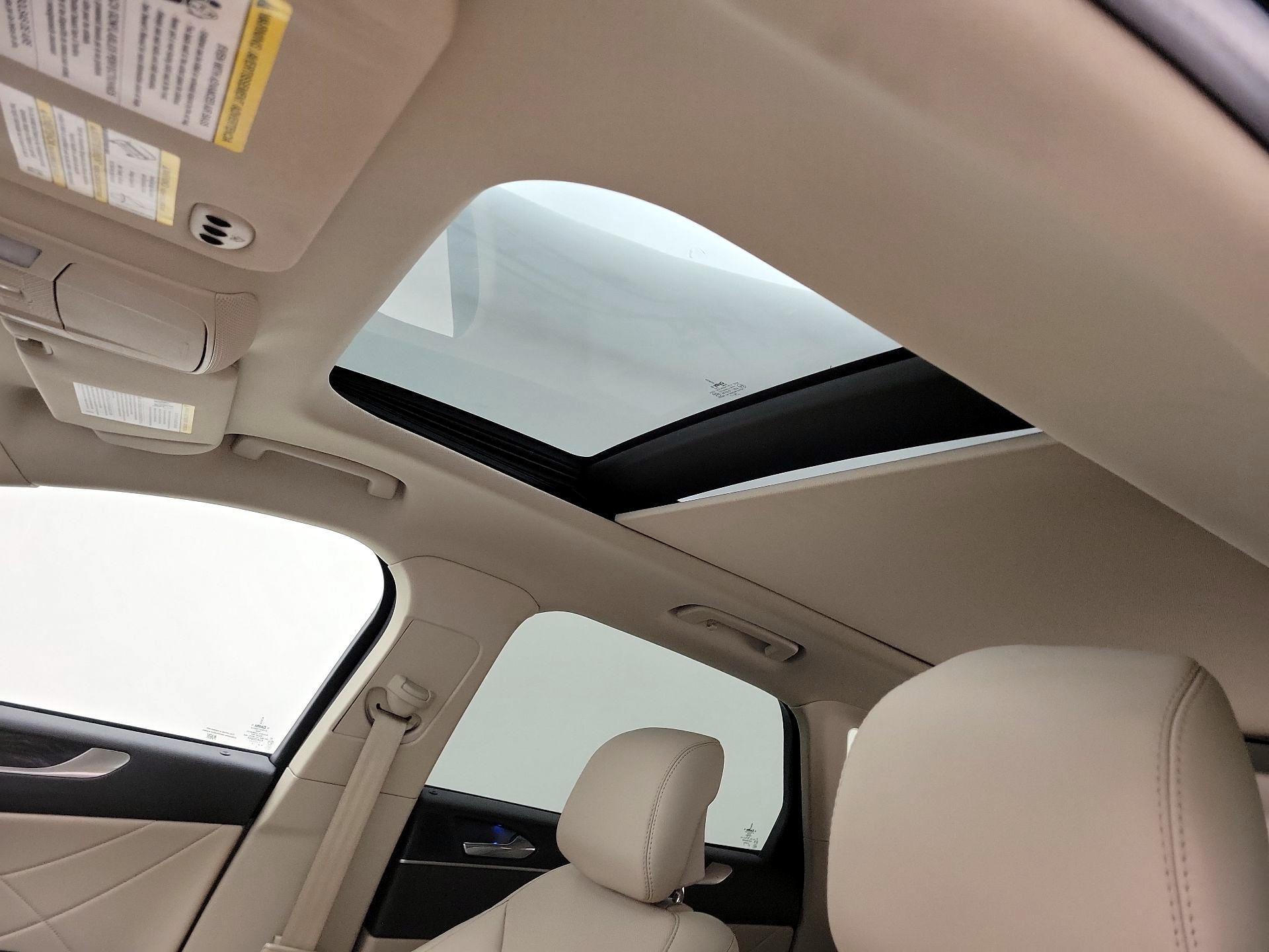 Thumbnail: 2019 Lincoln MKC - 18