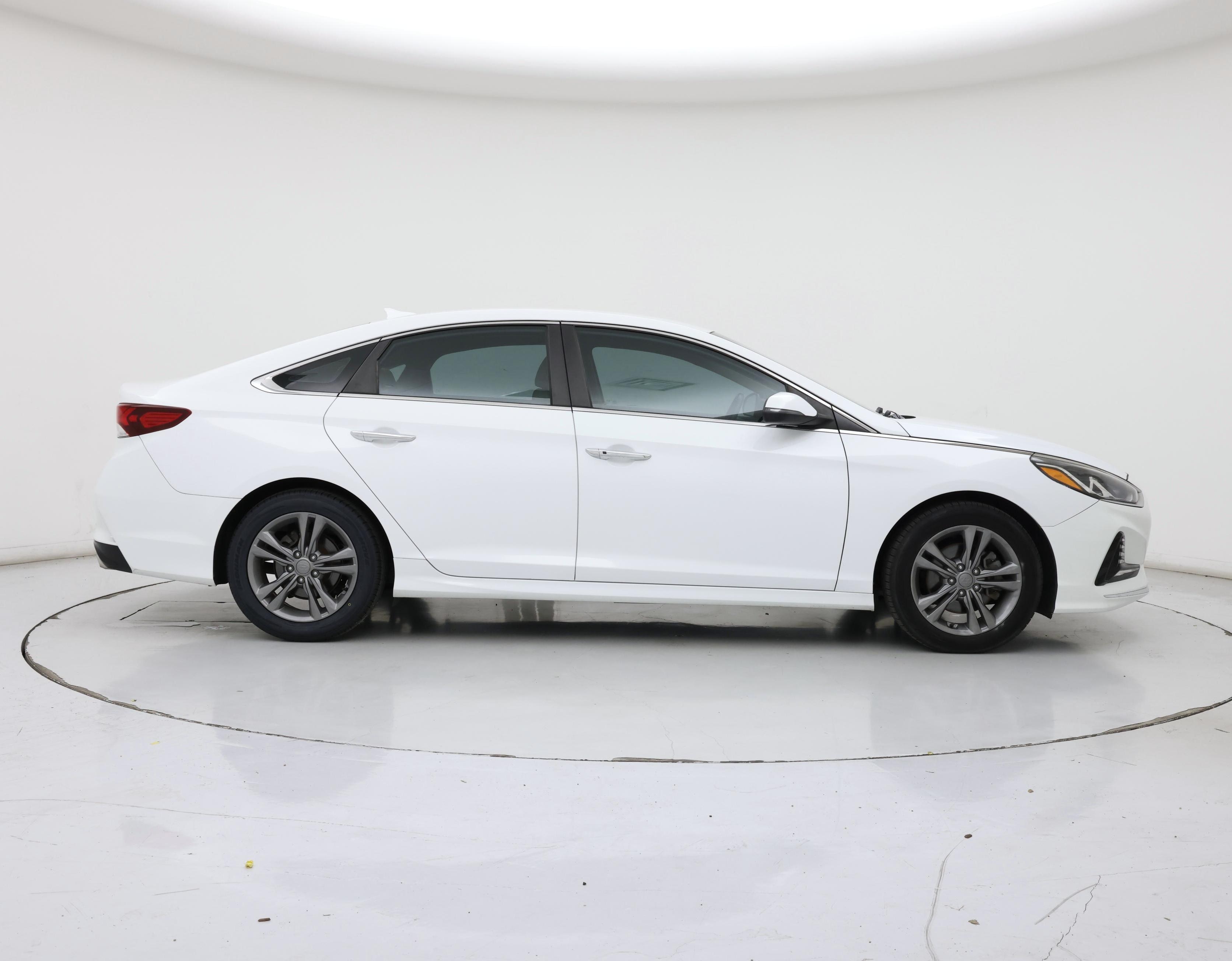 Thumbnail: 2018 Hyundai Sonata - 7