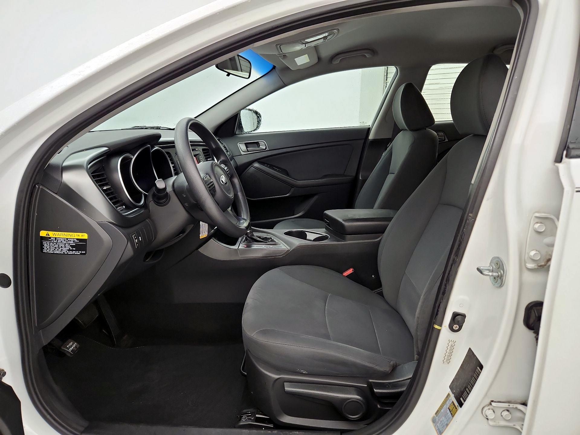 Thumbnail: 2015 Kia Optima - 11