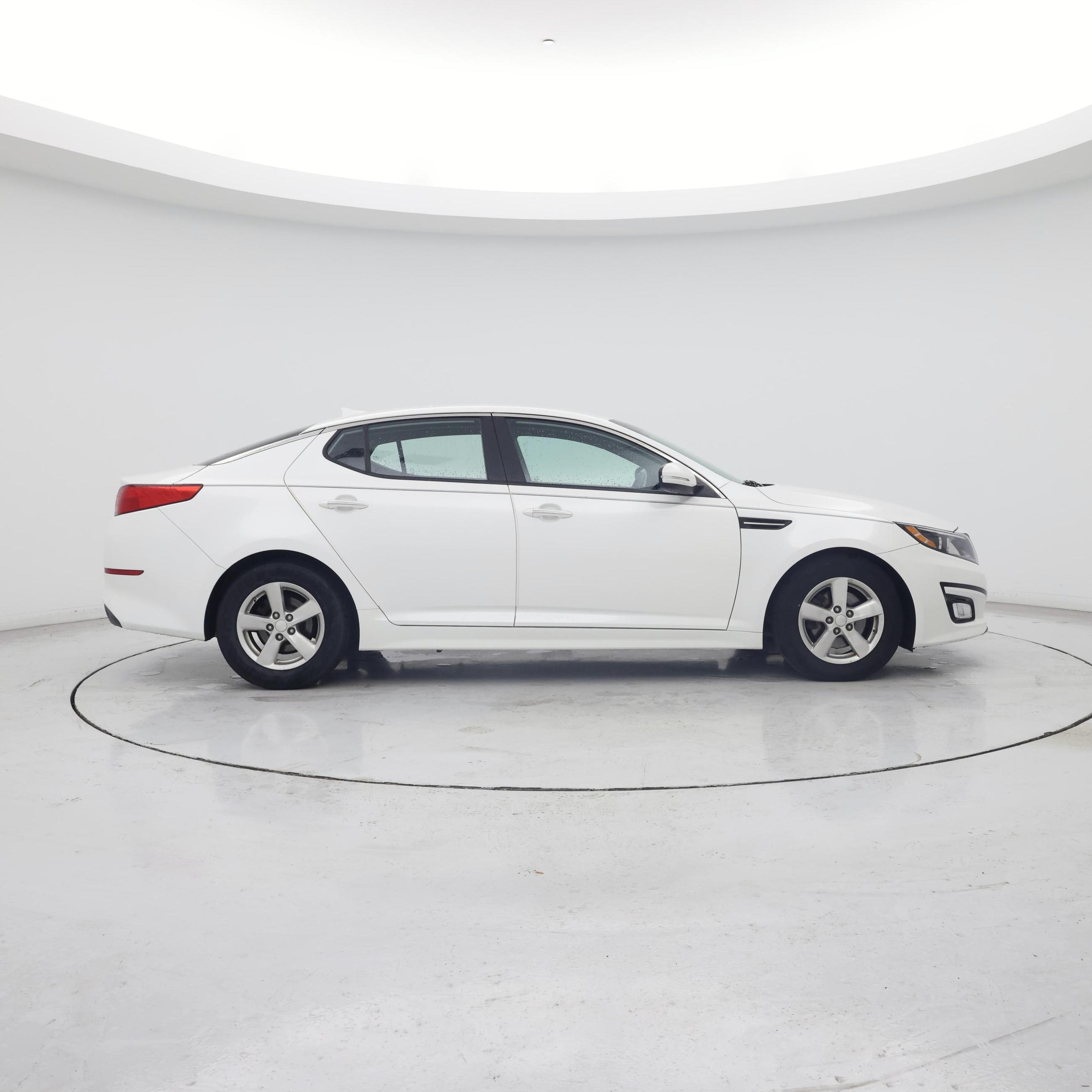 Thumbnail: 2015 Kia Optima - 7