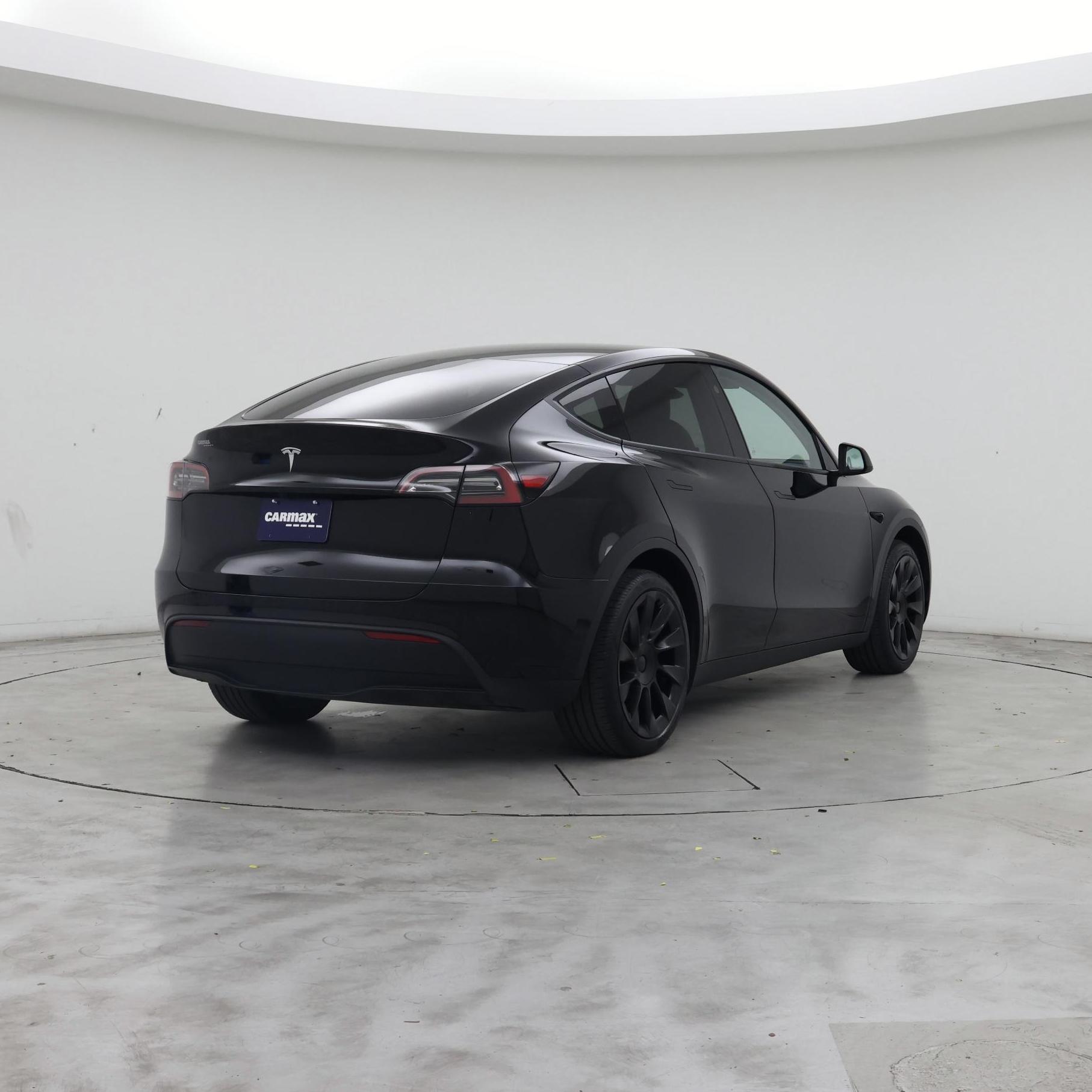 Thumbnail: 2023 Tesla Model Y - 8