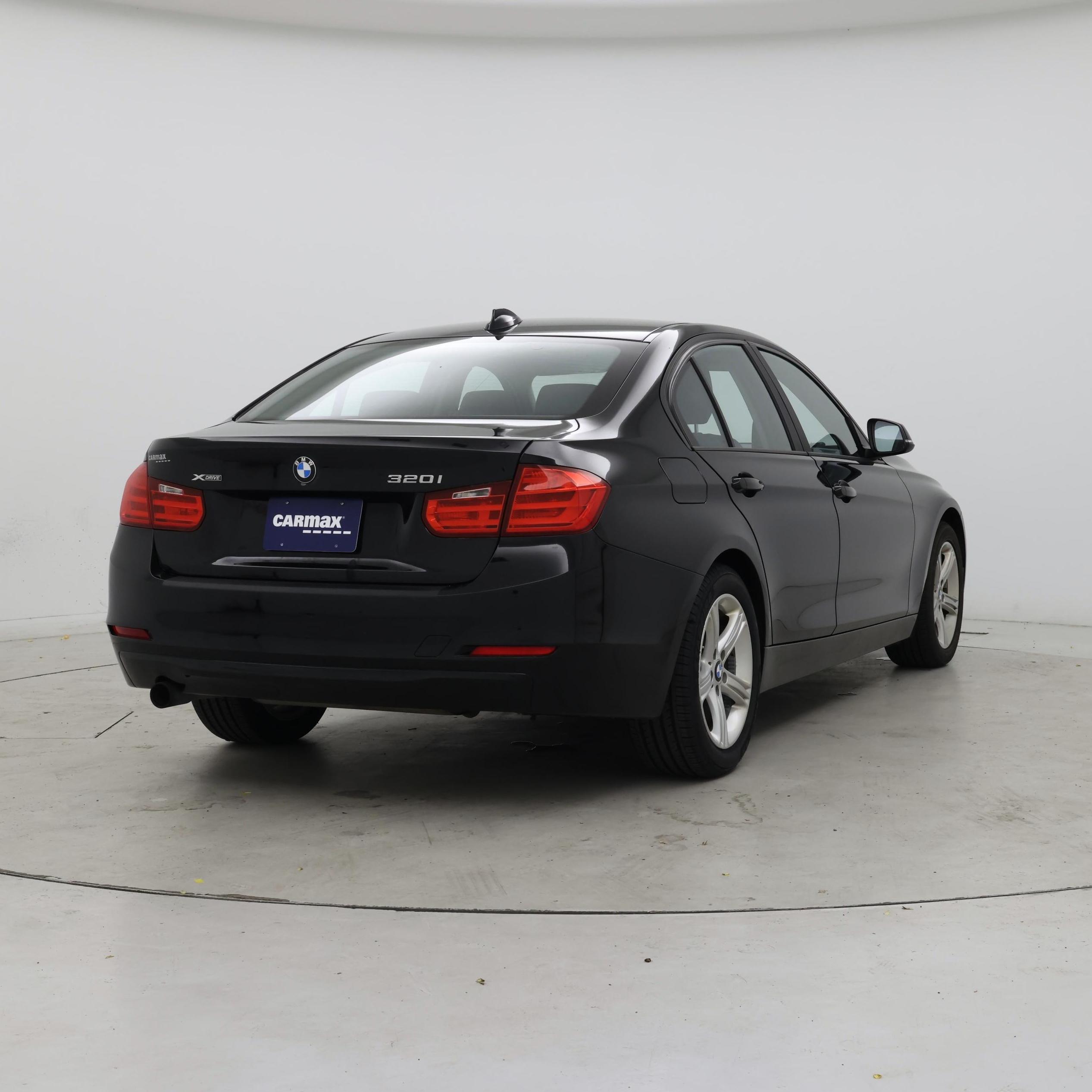 Thumbnail: 2015 BMW 3 Series - 8