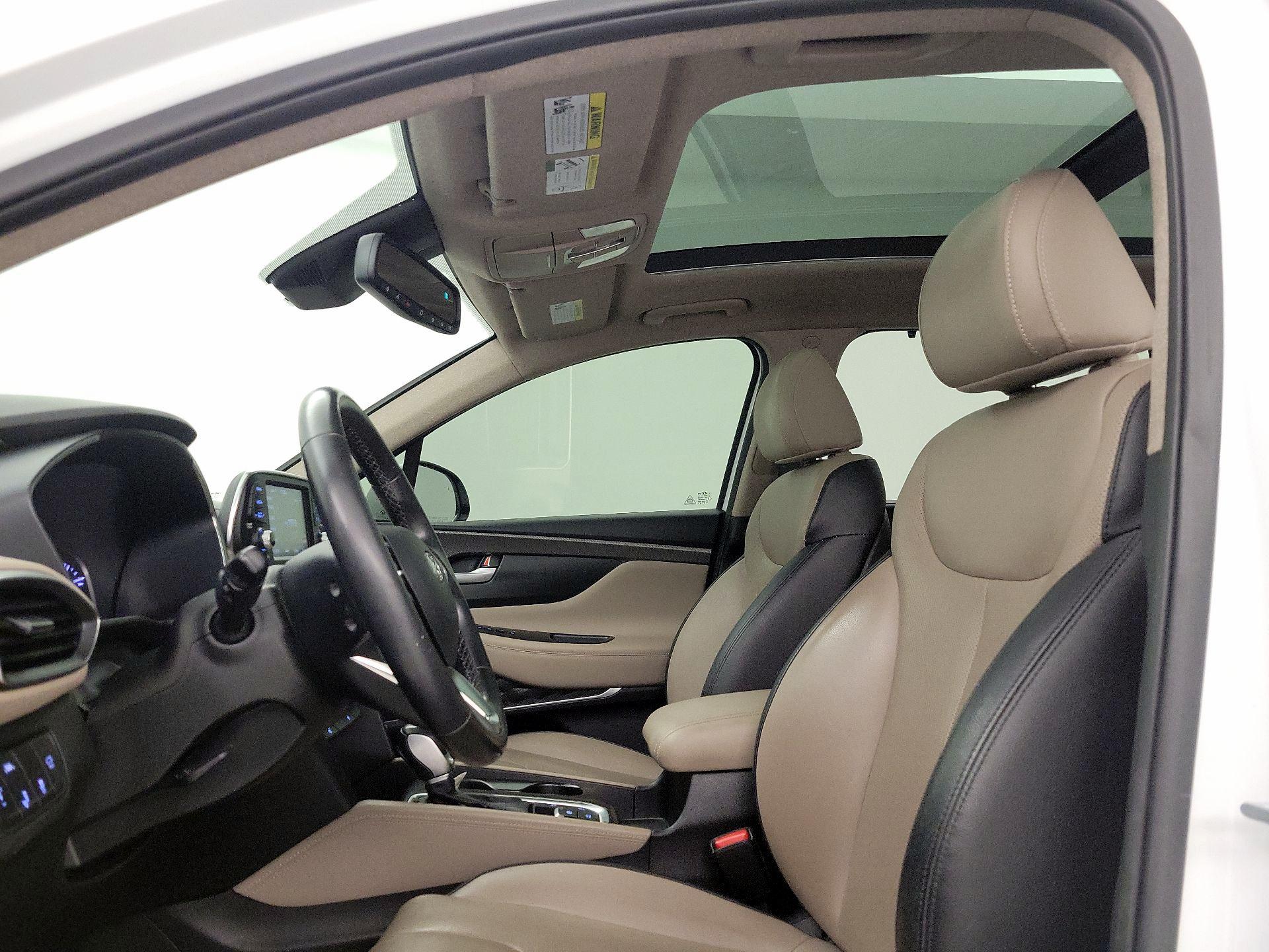 Thumbnail: 2019 Hyundai Santa Fe - 18