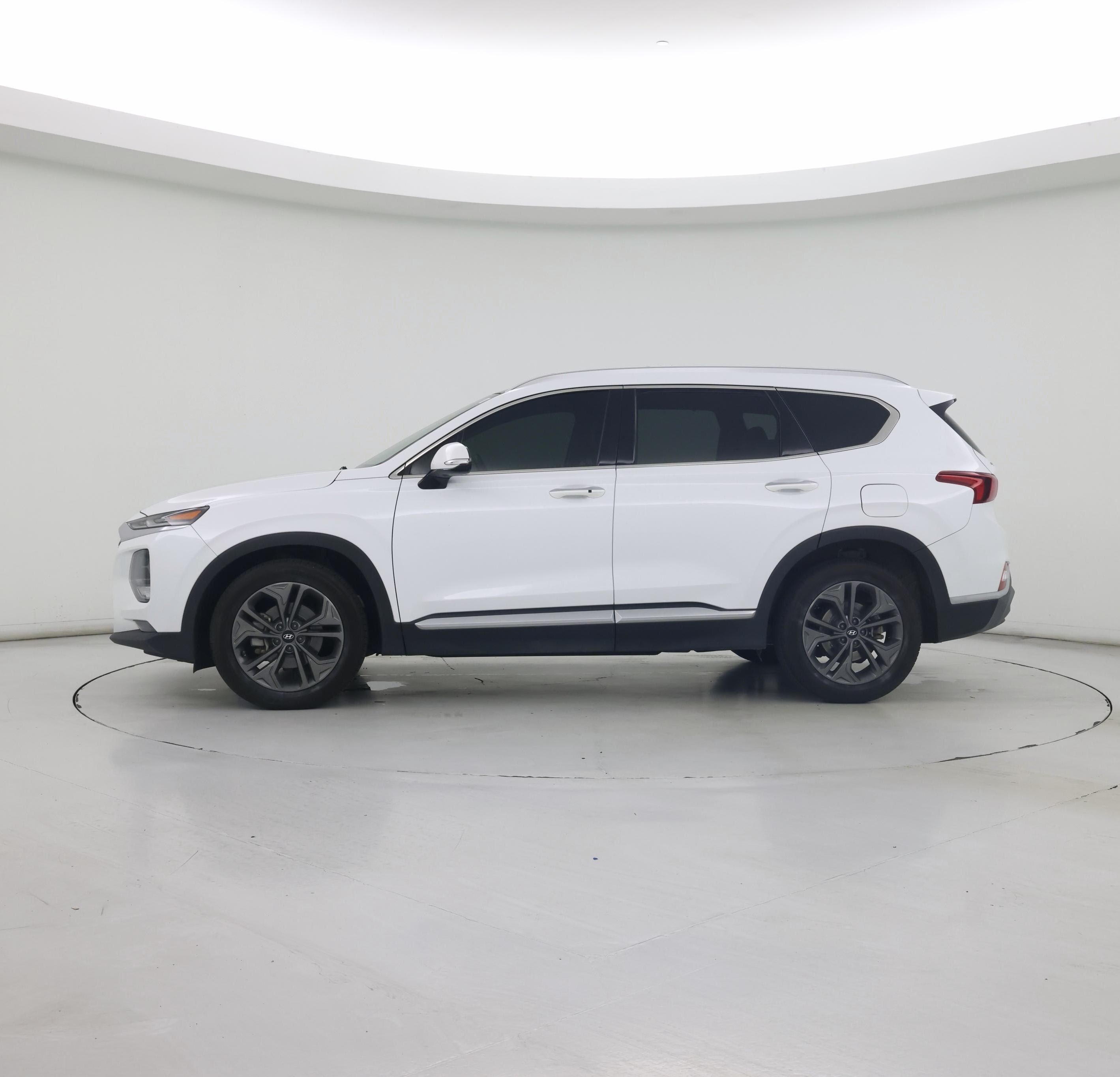 Thumbnail: 2019 Hyundai Santa Fe - 3