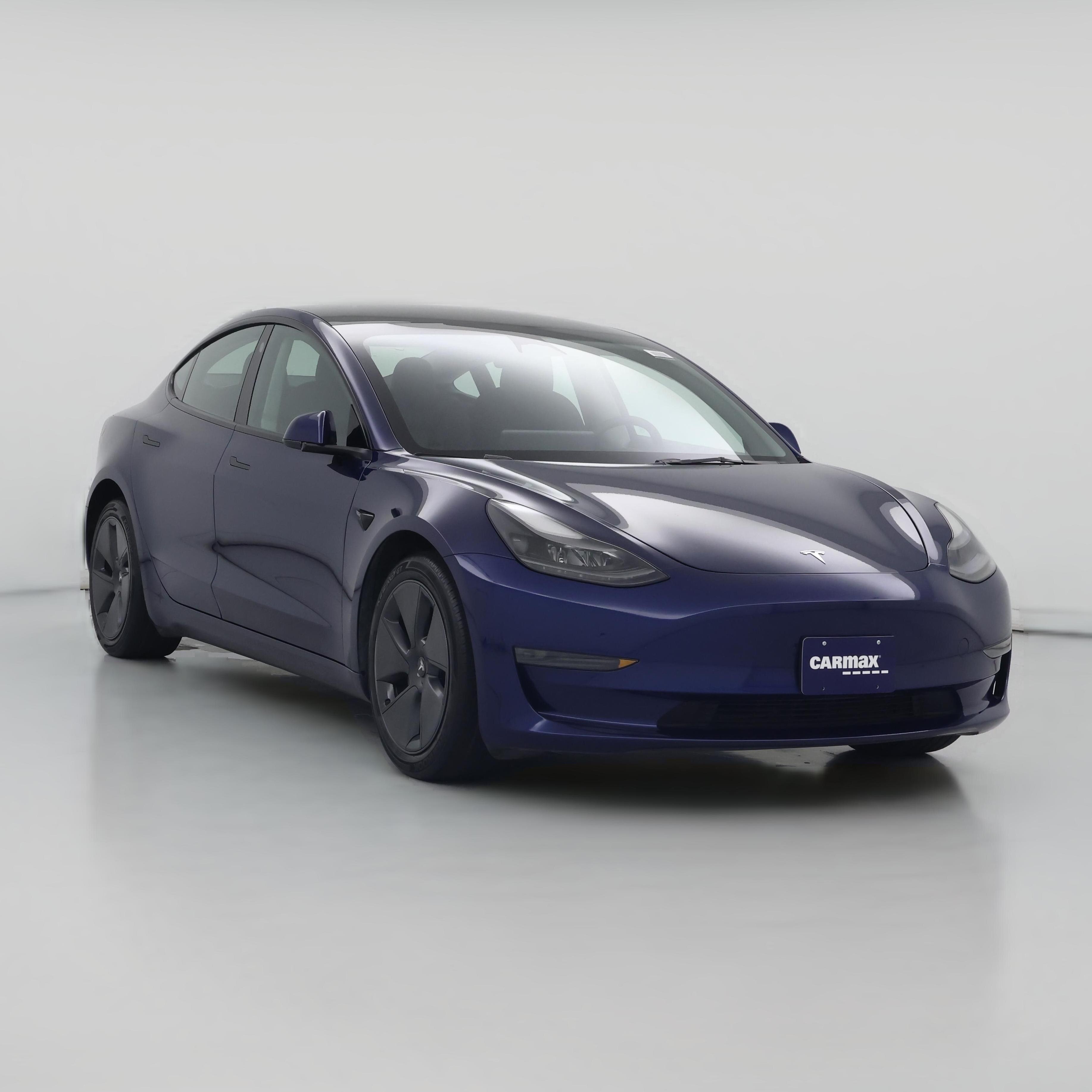 Thumbnail: 2023 Tesla Model 3 - 1